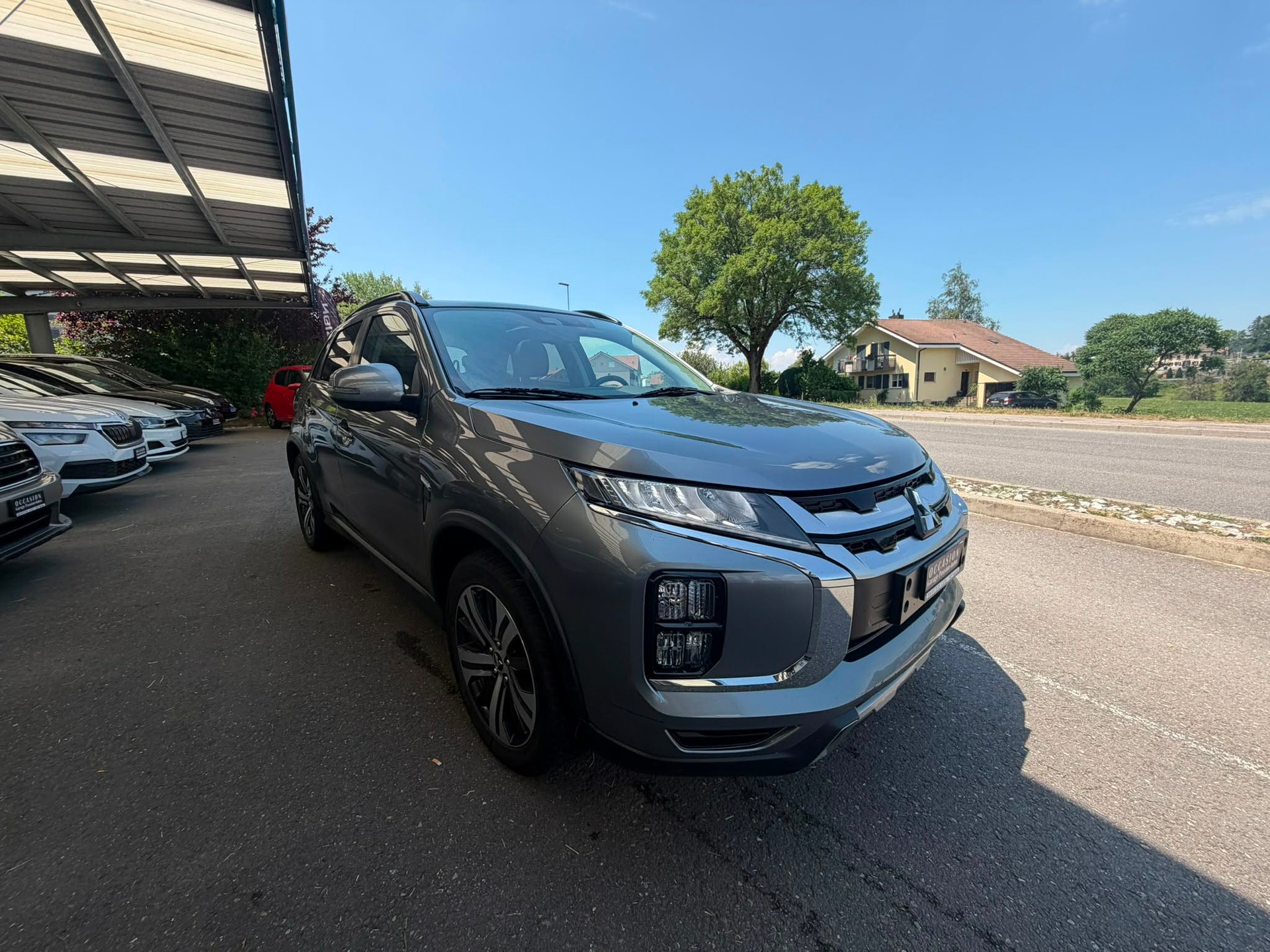 MITSUBISHI ASX 2.0 Diamond Swiss 4WD Automat-image-1