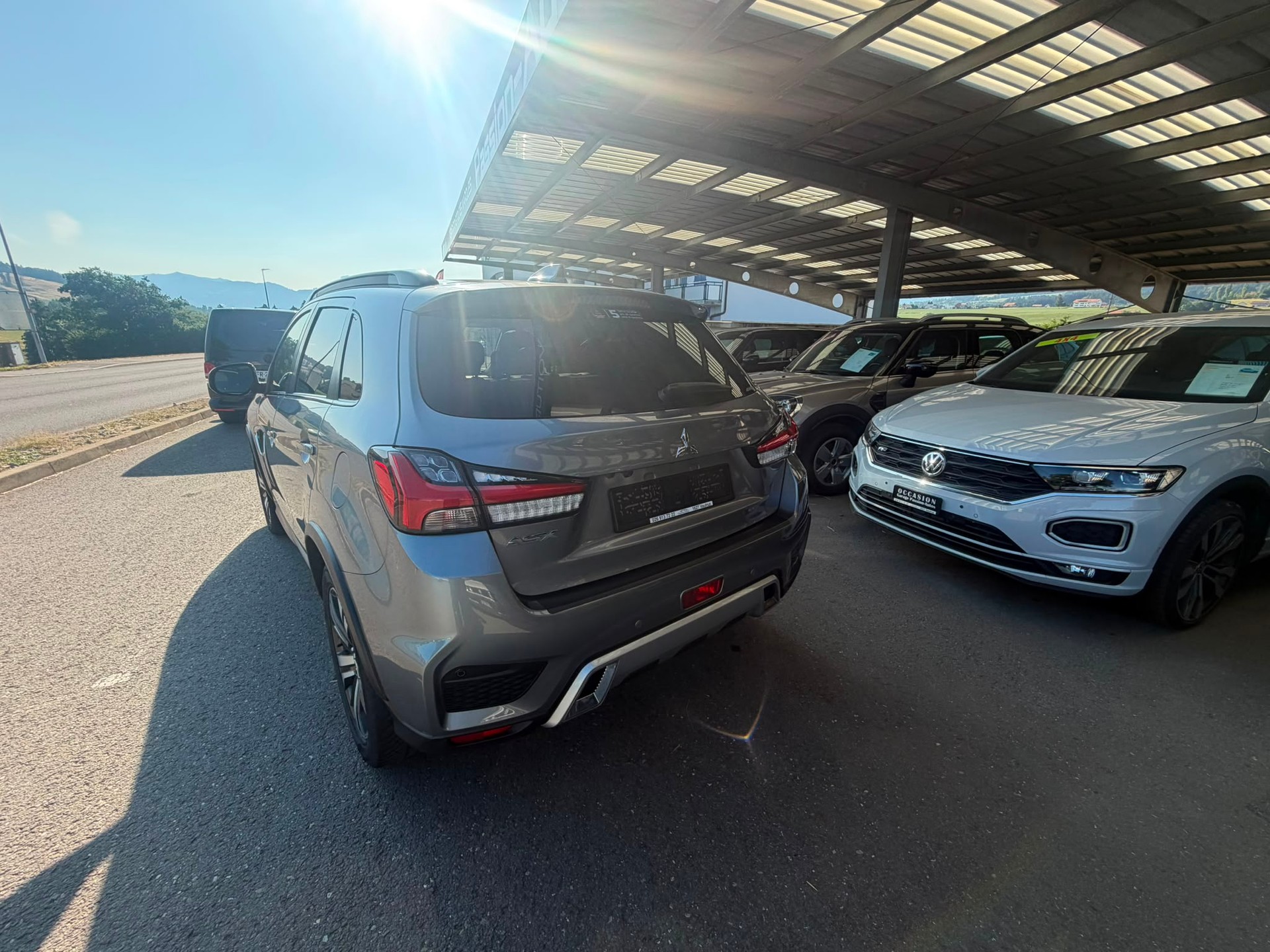 MITSUBISHI ASX 2.0 Diamond Swiss 4WD Automat-image-6