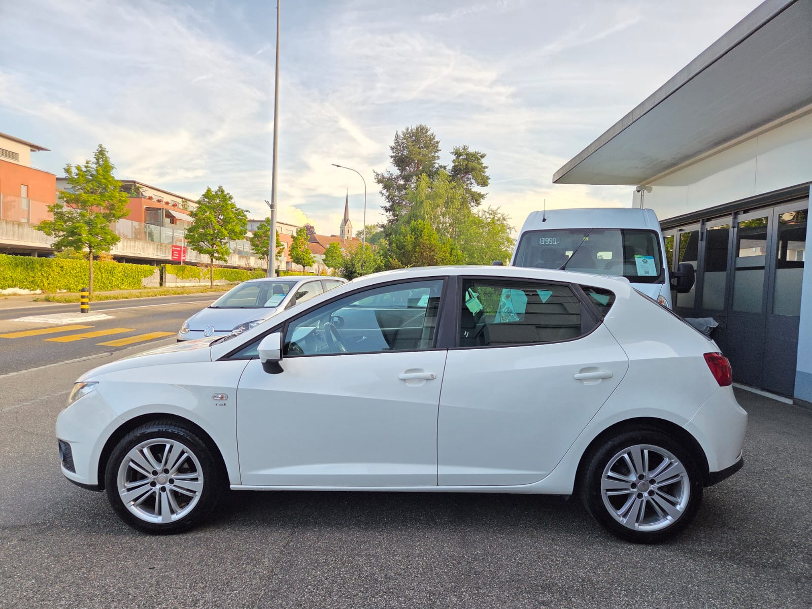 SEAT Ibiza 1.2 TSI Style-image-1