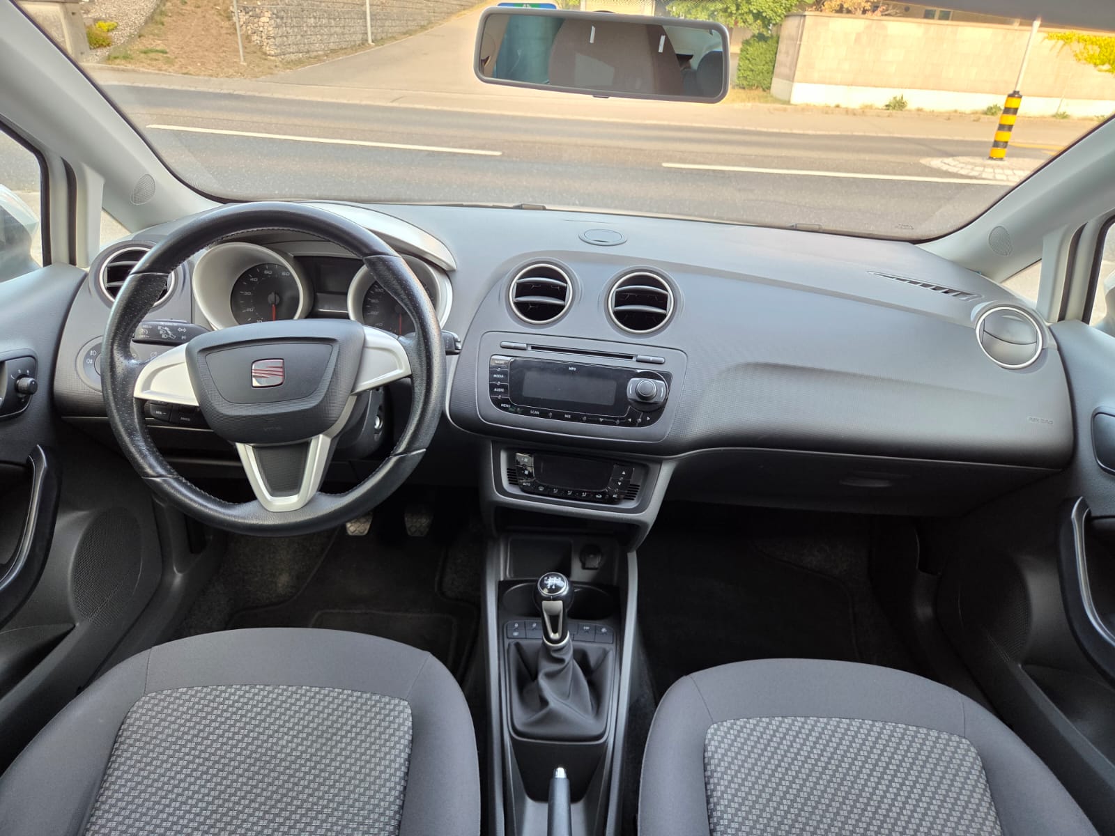 SEAT Ibiza 1.2 TSI Style-image-11