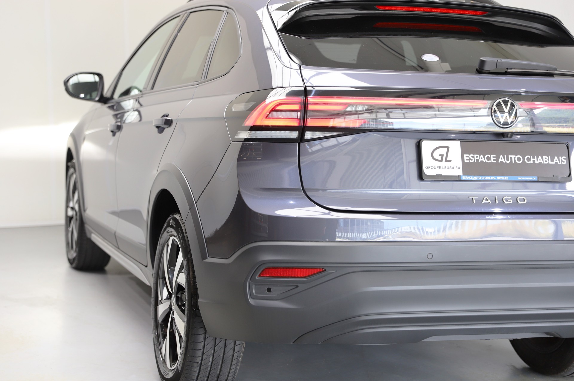 VW Taigo 1.0 TSI Life-showroom-element-3