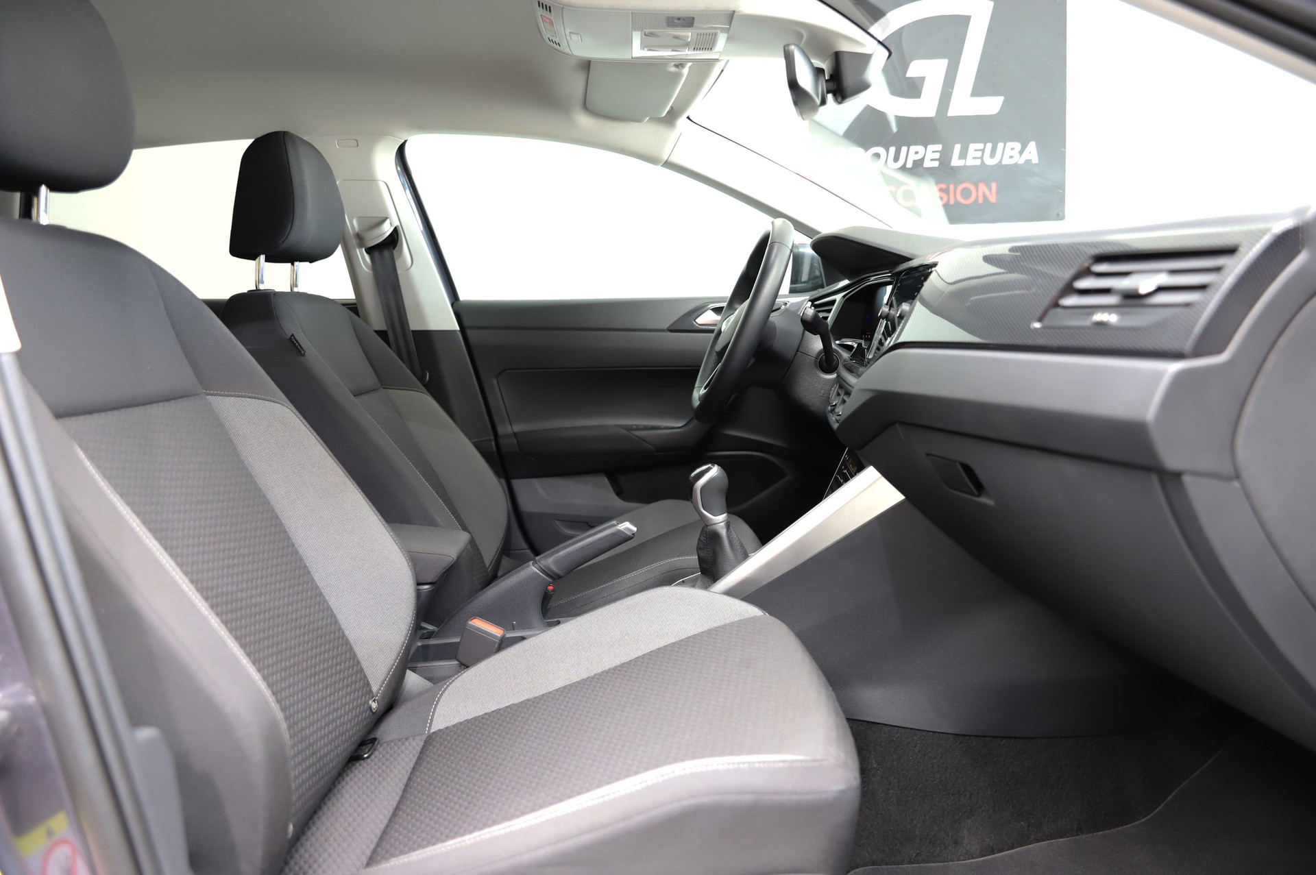 VW Taigo 1.0 TSI Life-image-8