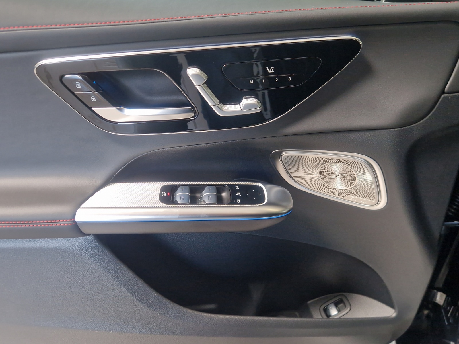 MERCEDES-BENZ GLC 53 AMG 4Matic+ 9G-Tronic-image-10