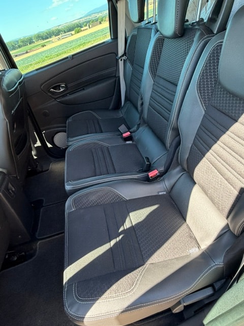 RENAULT Grand Scénic 1.2 16V Turbo Swiss Edition-image-10