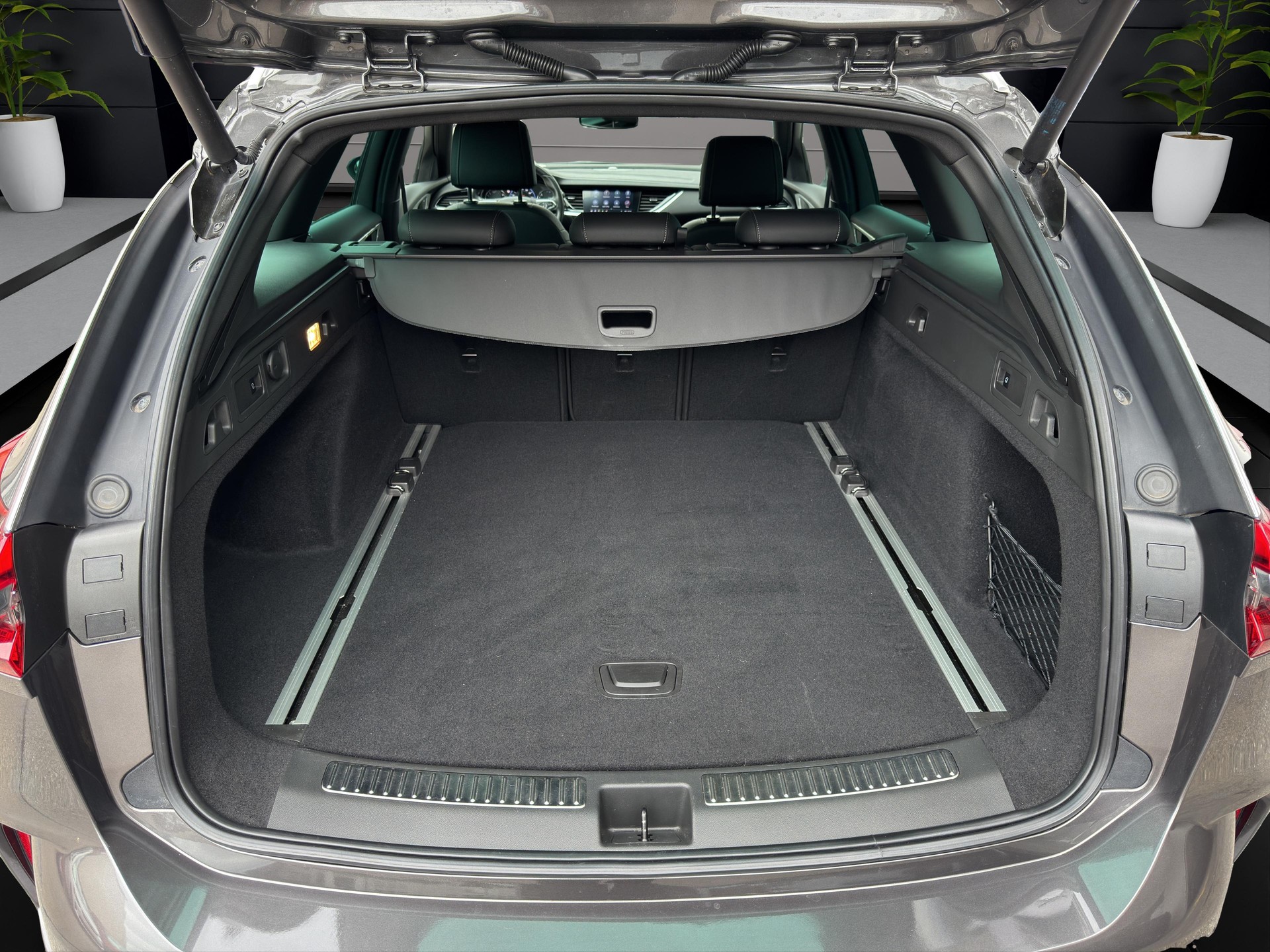 OPEL Insignia Sports Tourer 2.0 T GSi AWD-image-8
