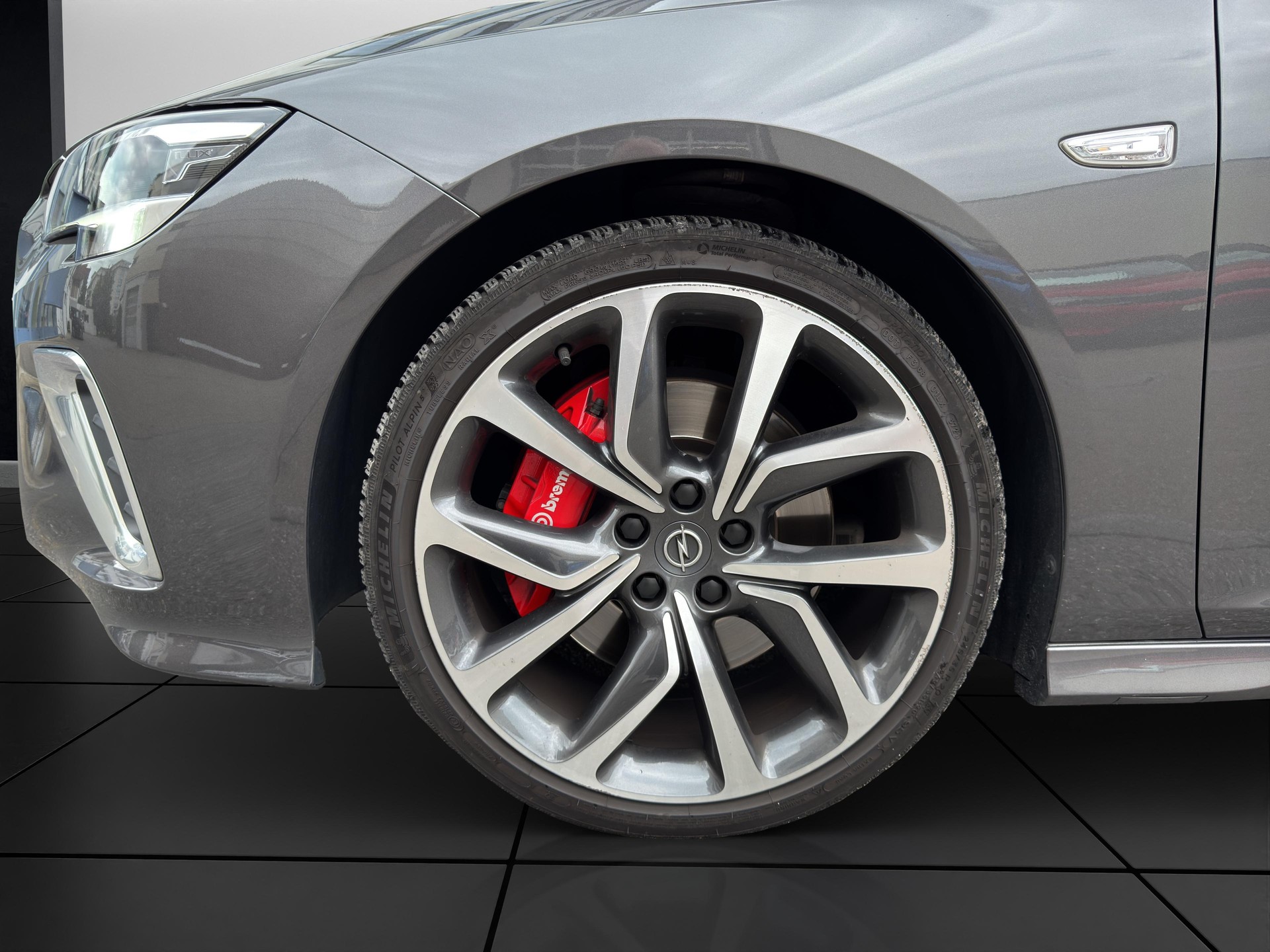 OPEL Insignia Sports Tourer 2.0 T GSi AWD-image-9