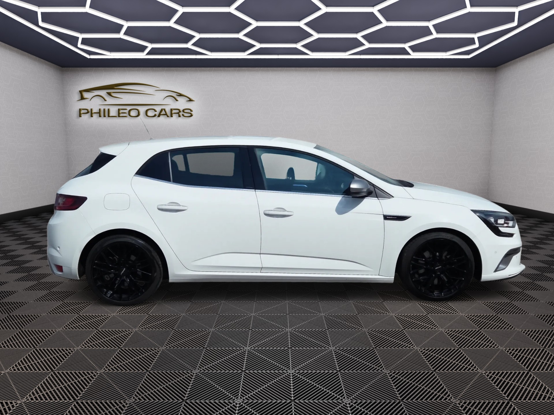 RENAULT Mégane 1.6 16V Turbo Sport GT EDC-image-3