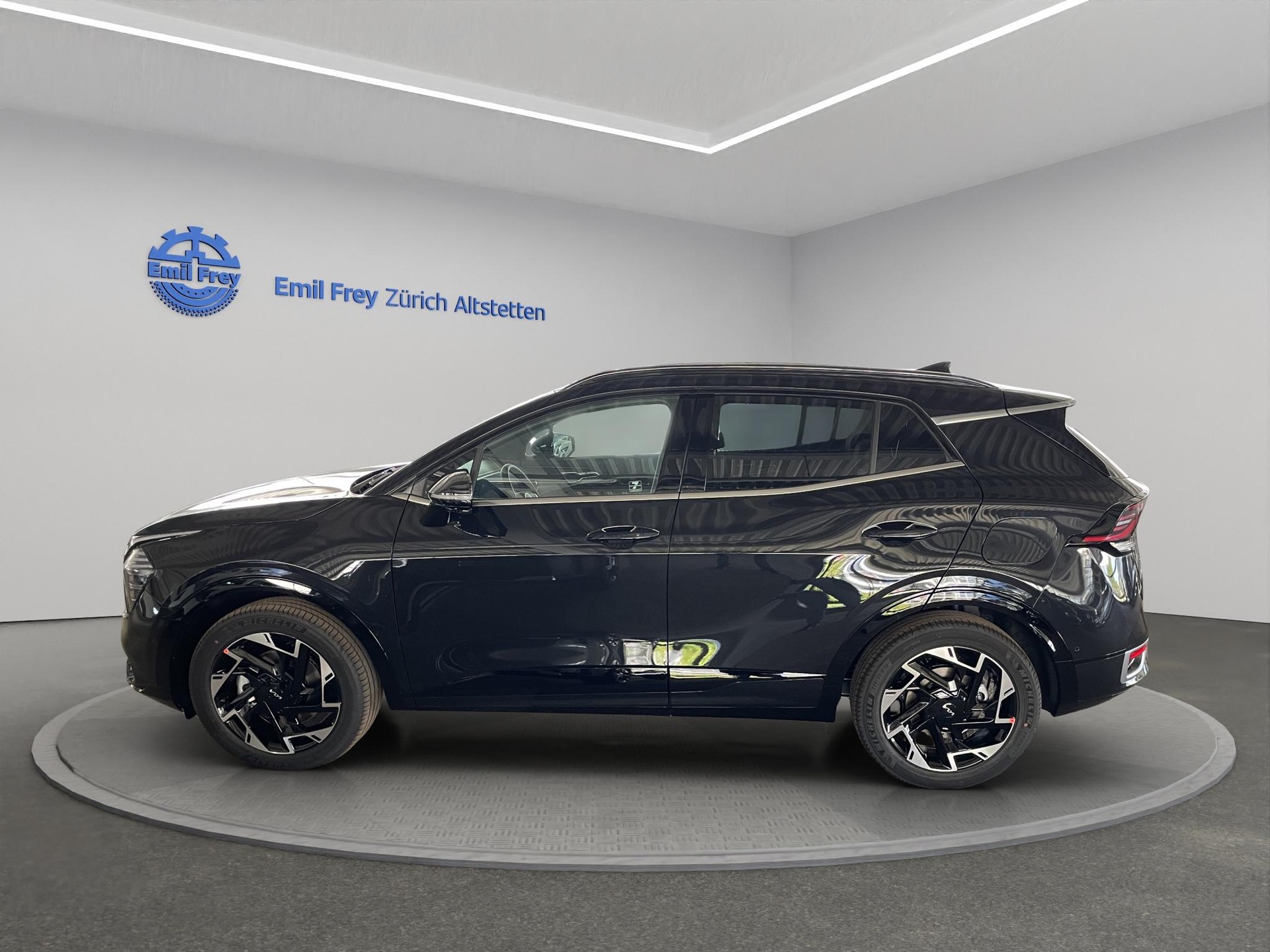KIA Sportage 1.6 T-GDi PHEV GT-Line-image-3