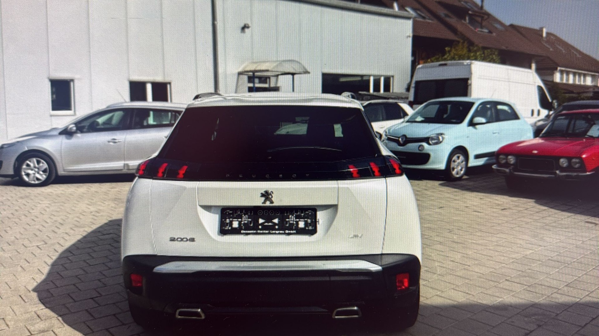 PEUGEOT 1.2 PureTech 130 Active Pack-image-4