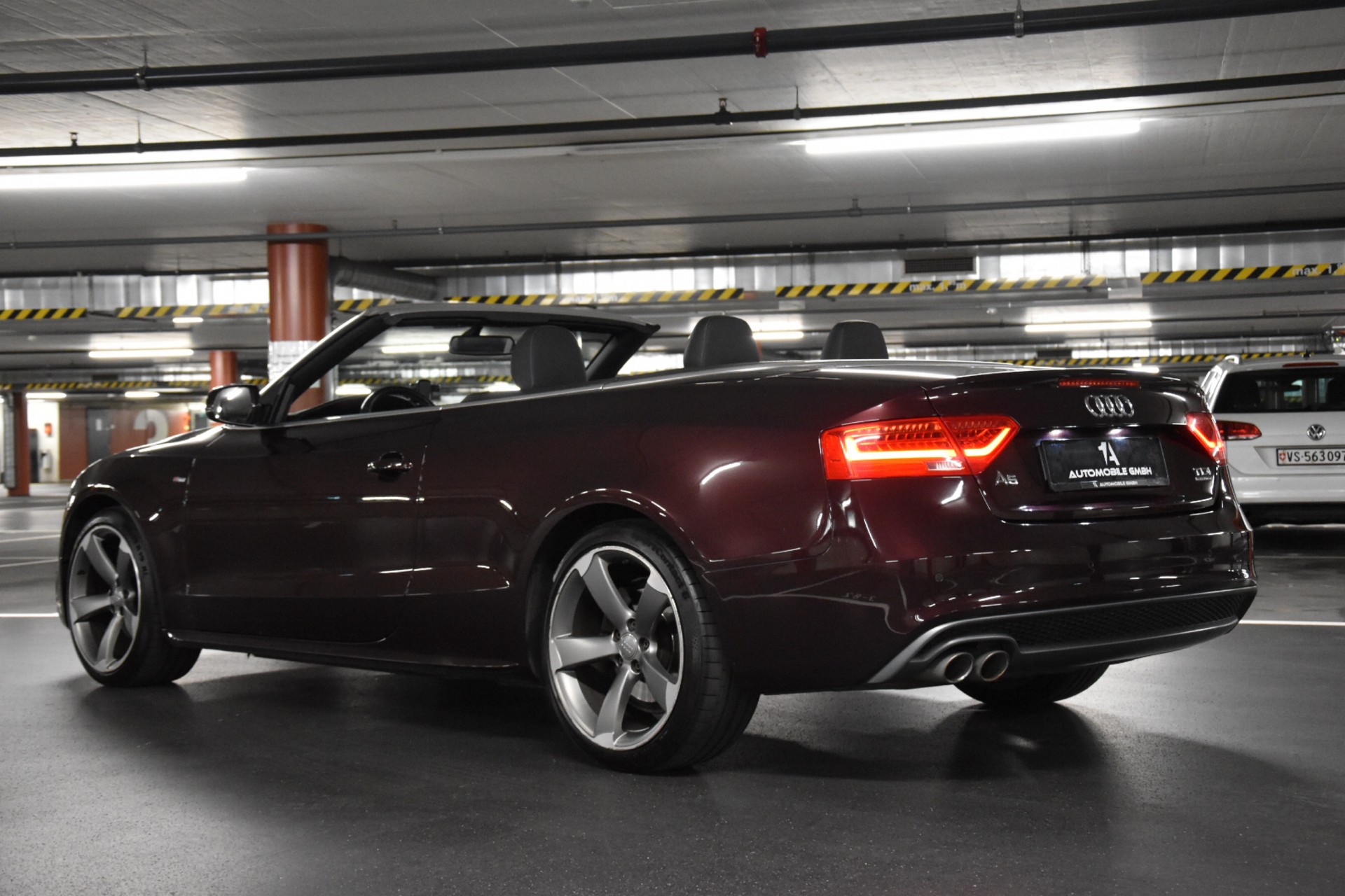 AUDI A5 Cabriolet 2.0 TDI quattro-image-4