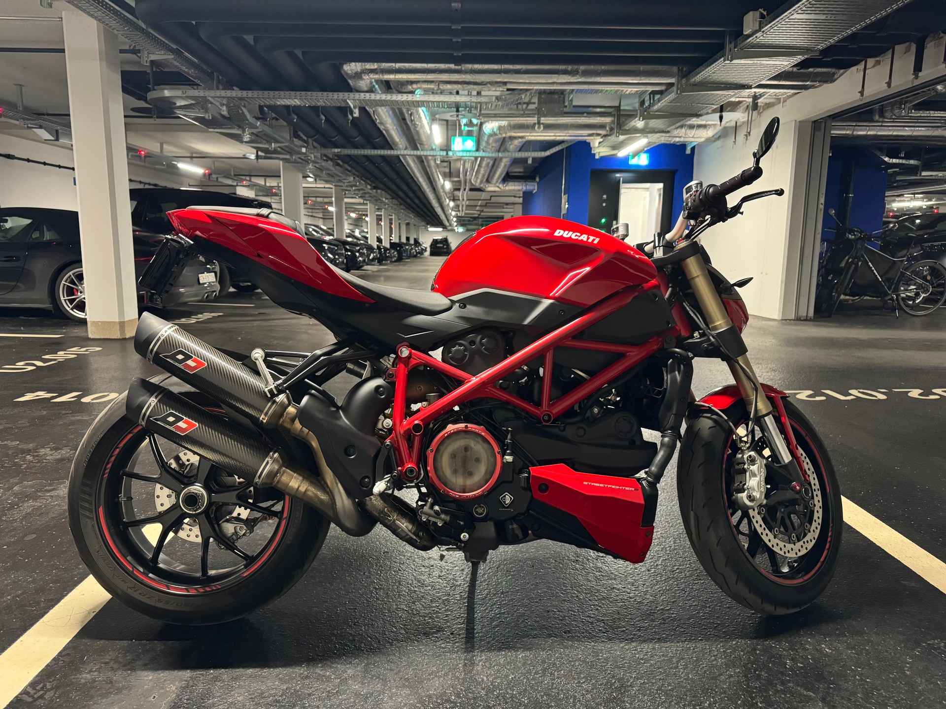 DUCATI Streetfighter 848
