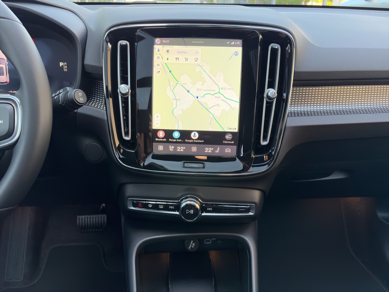 VOLVO EX40 Twin Black Edition AWD-image-13