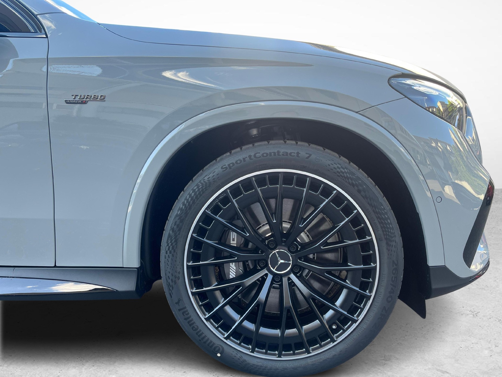 MERCEDES-BENZ AMG GLC 53 4MATIC+-image-13