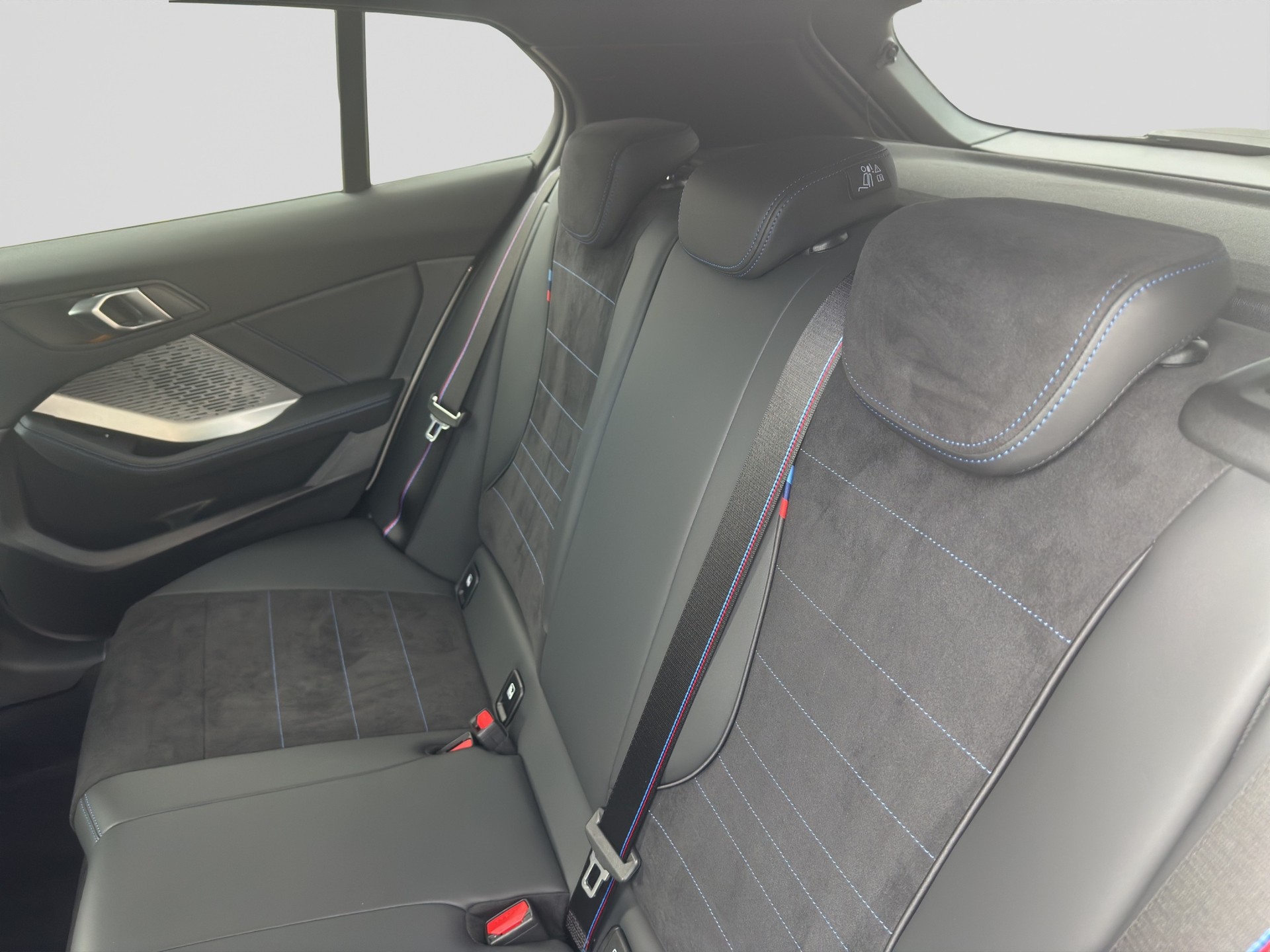 BMW 120 M Sport Pro Steptronic-image-7