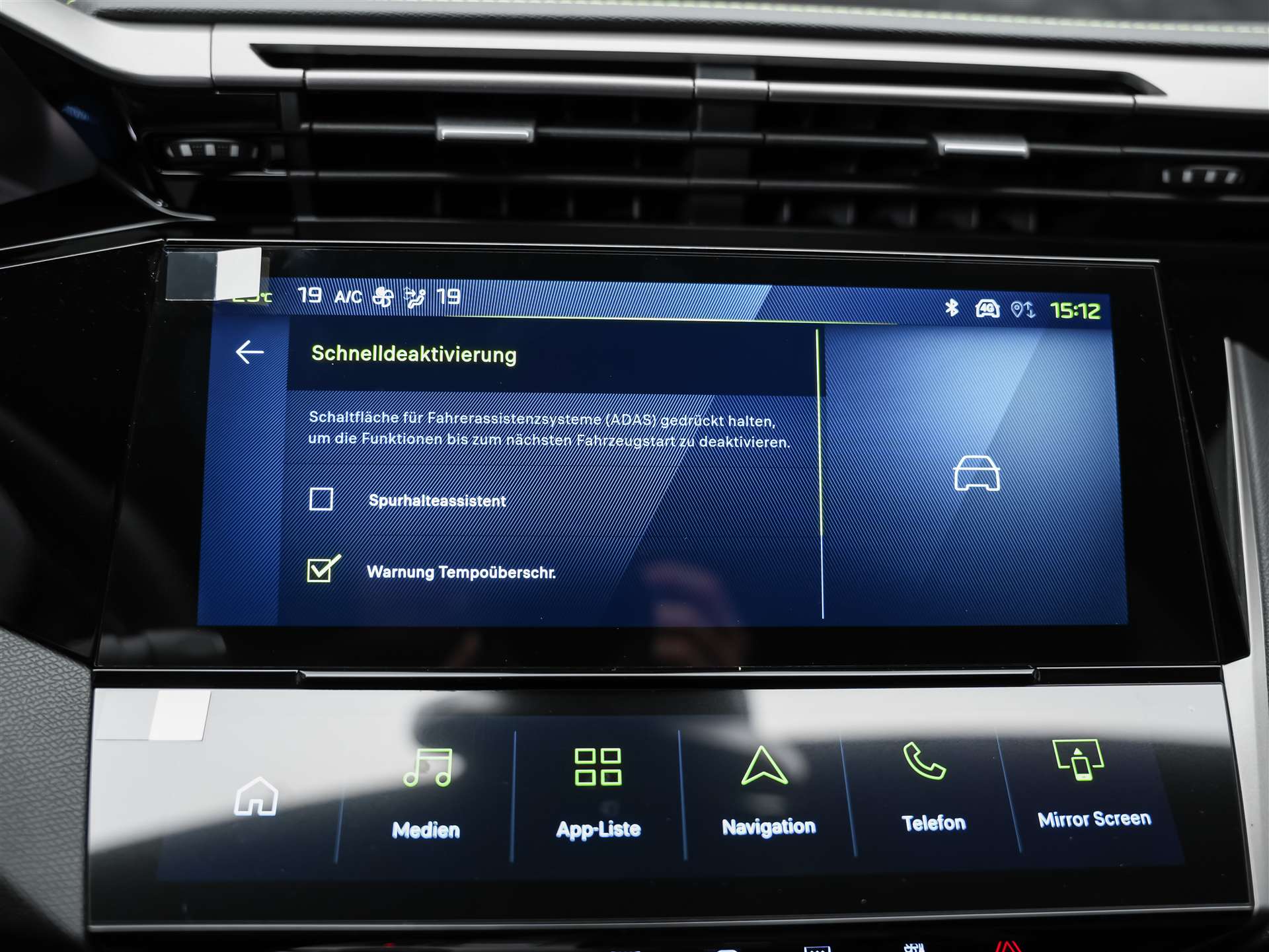 PEUGEOT 308 1.2 HEV 145 GT *Werksgarantie*Abstandsregler*-image-33