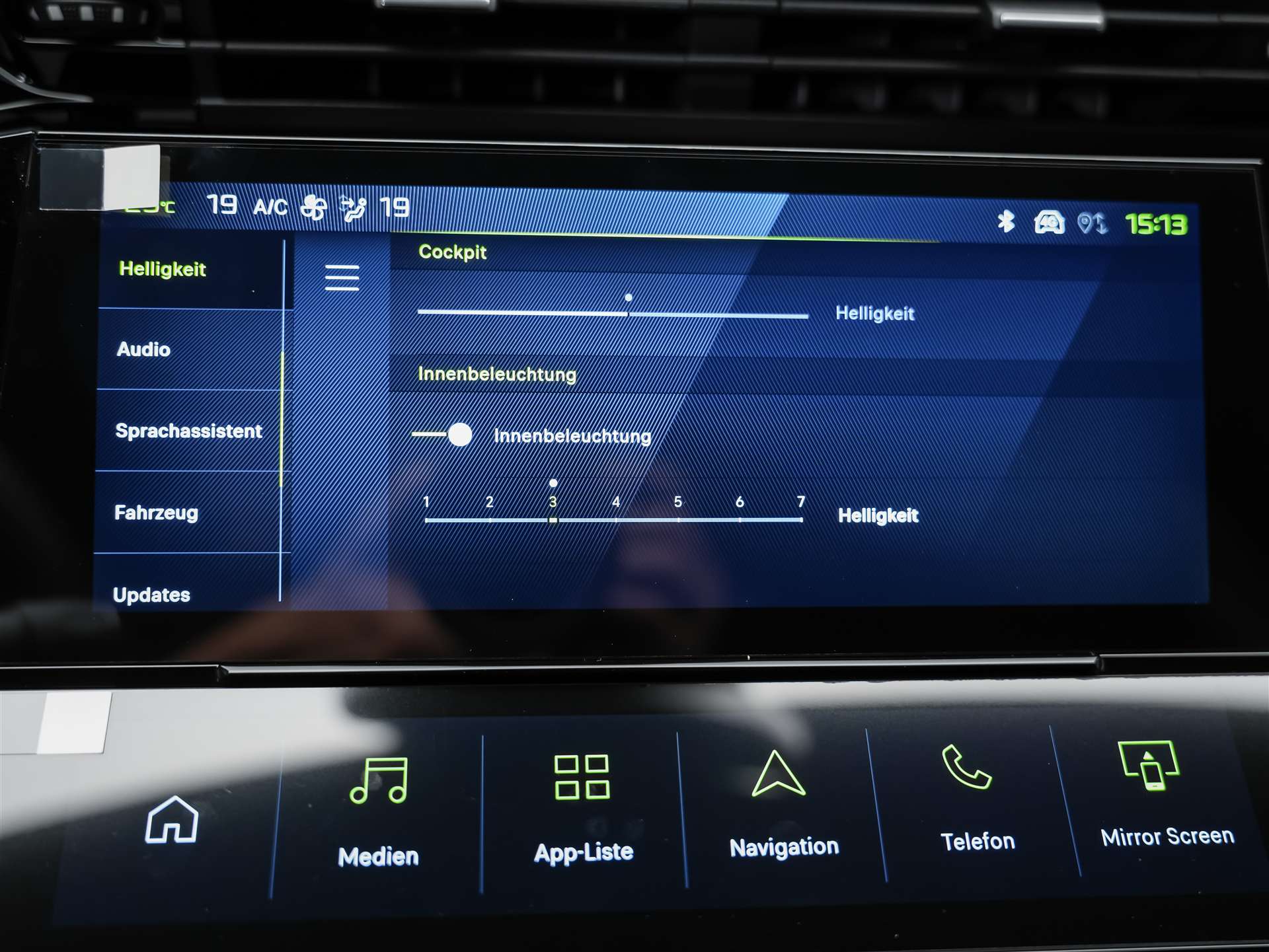 PEUGEOT 308 1.2 HEV 145 GT *Werksgarantie*Abstandsregler*-image-36