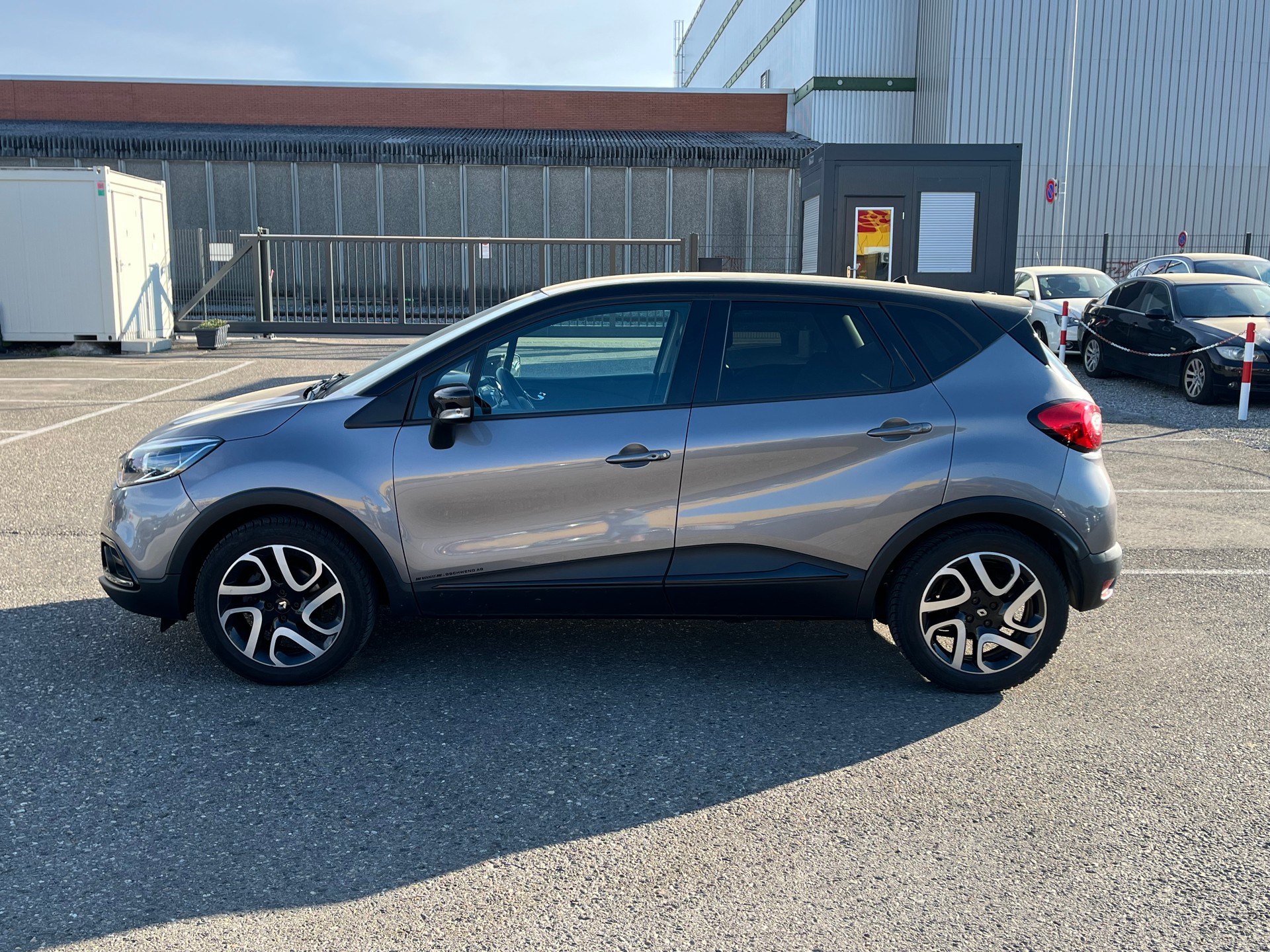 RENAULT Captur 1.5 dCi Privilège-image-4