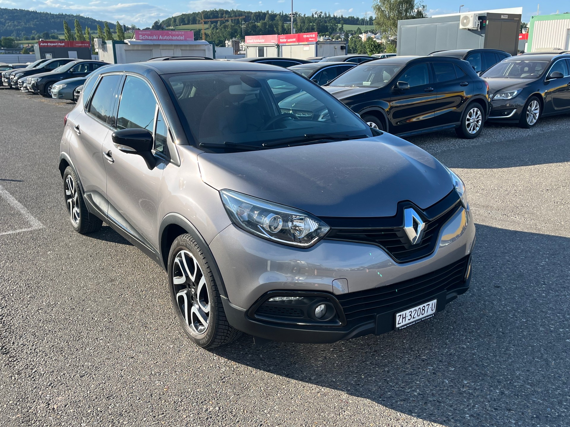 RENAULT Captur 1.5 dCi Privilège-image-0