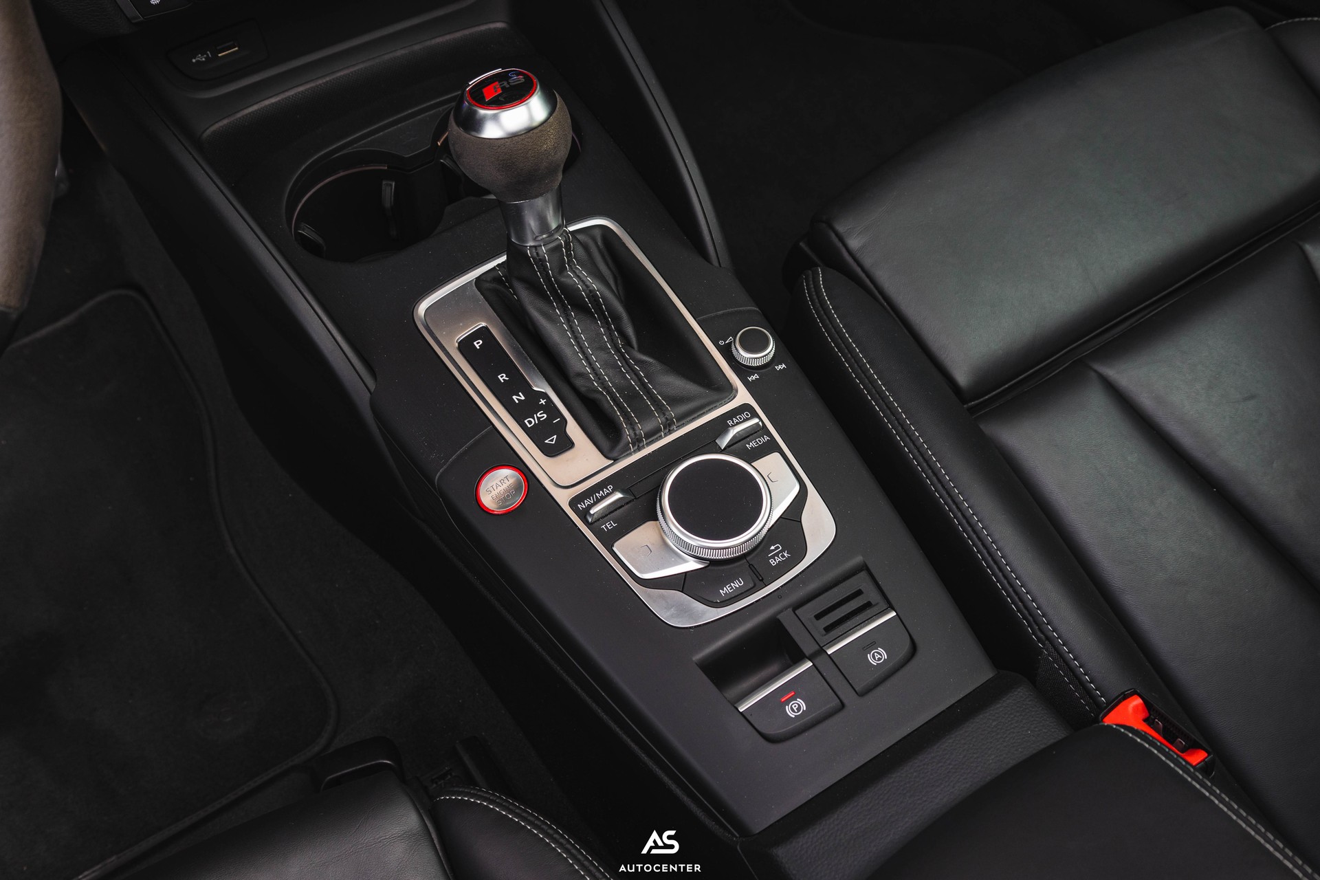 AUDI RS3 Sportback 2.5 TSI quattro *Porsche Farbe SLATE GREY* ohne OPF | KW | PANORAMA | ASSISTENZPAKET-image-2