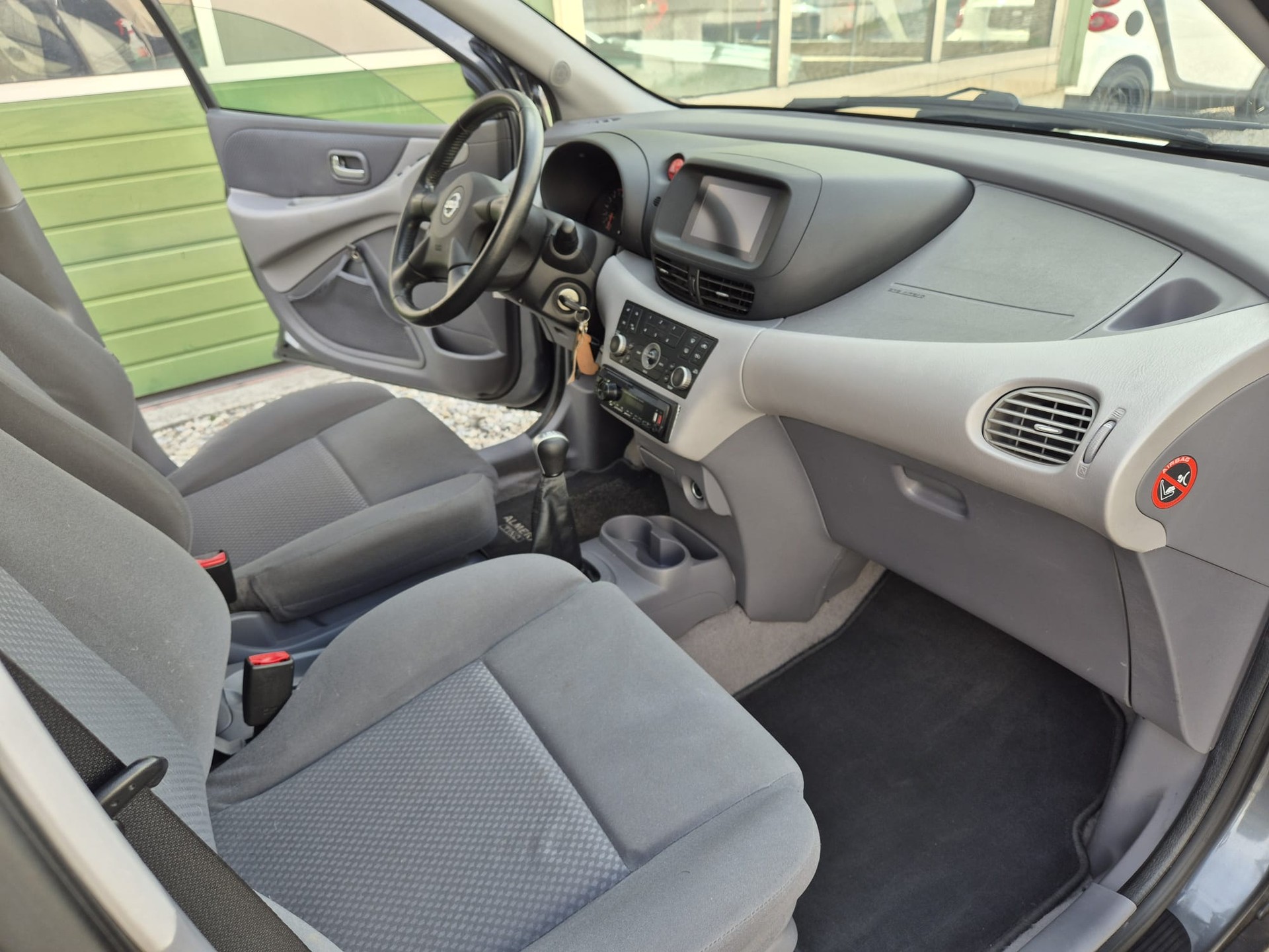 NISSAN Almera Tino 1.8 16V business-image-10