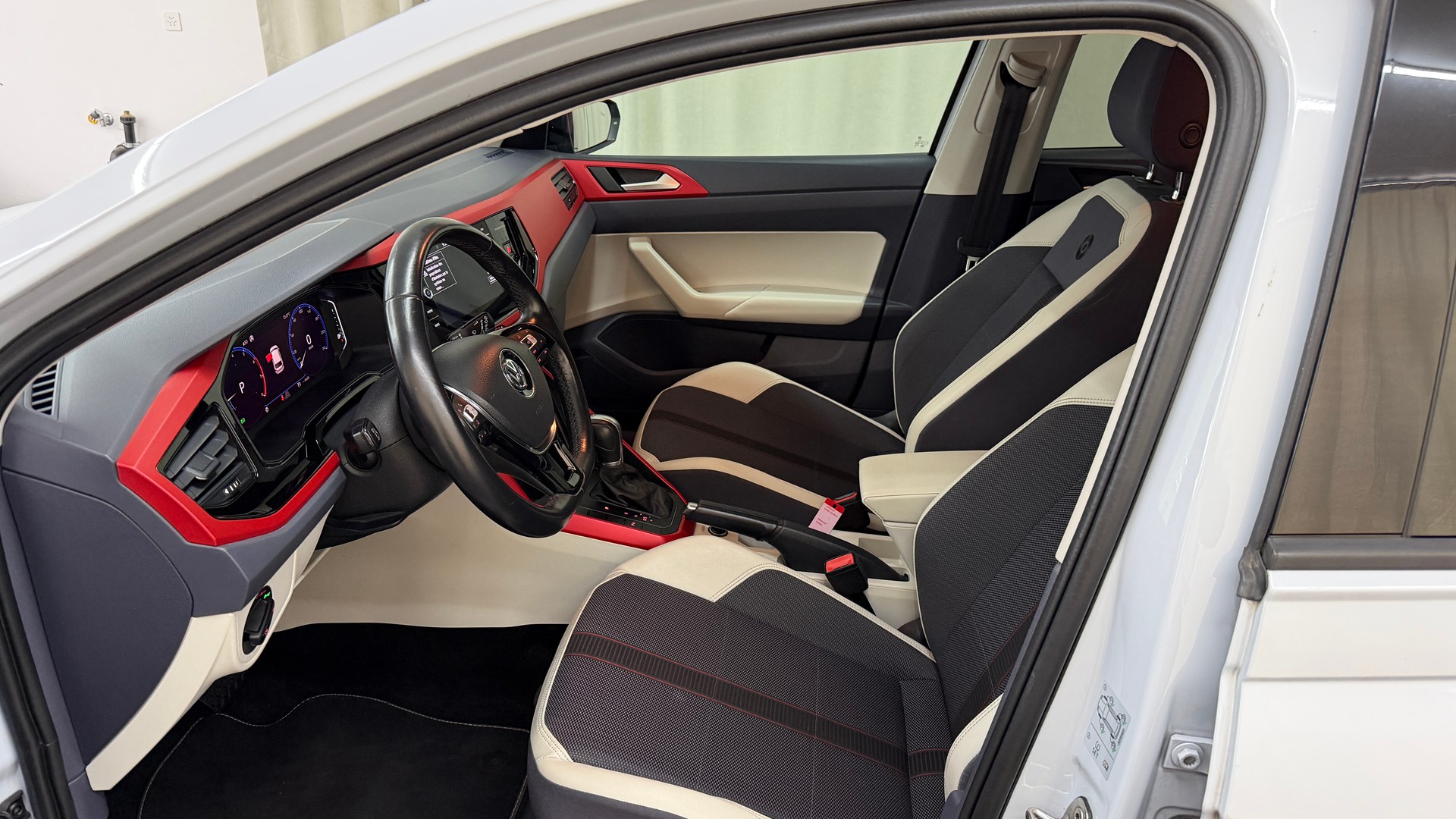 VW Polo 1.0 TSI BMT Beats DSG-image-6