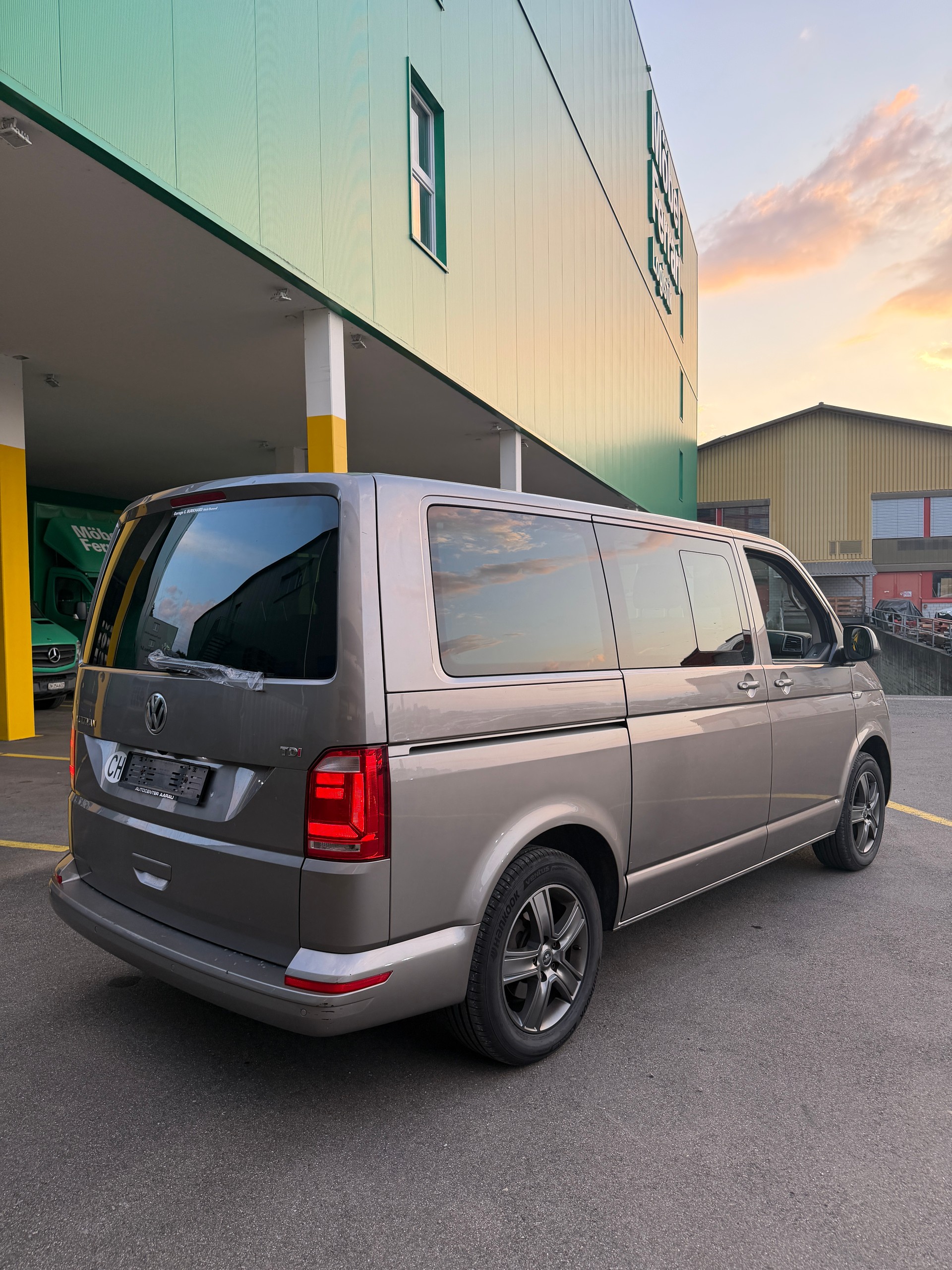 VW T6 Multivan 2.0 TDI Comfortline DSG-image-6