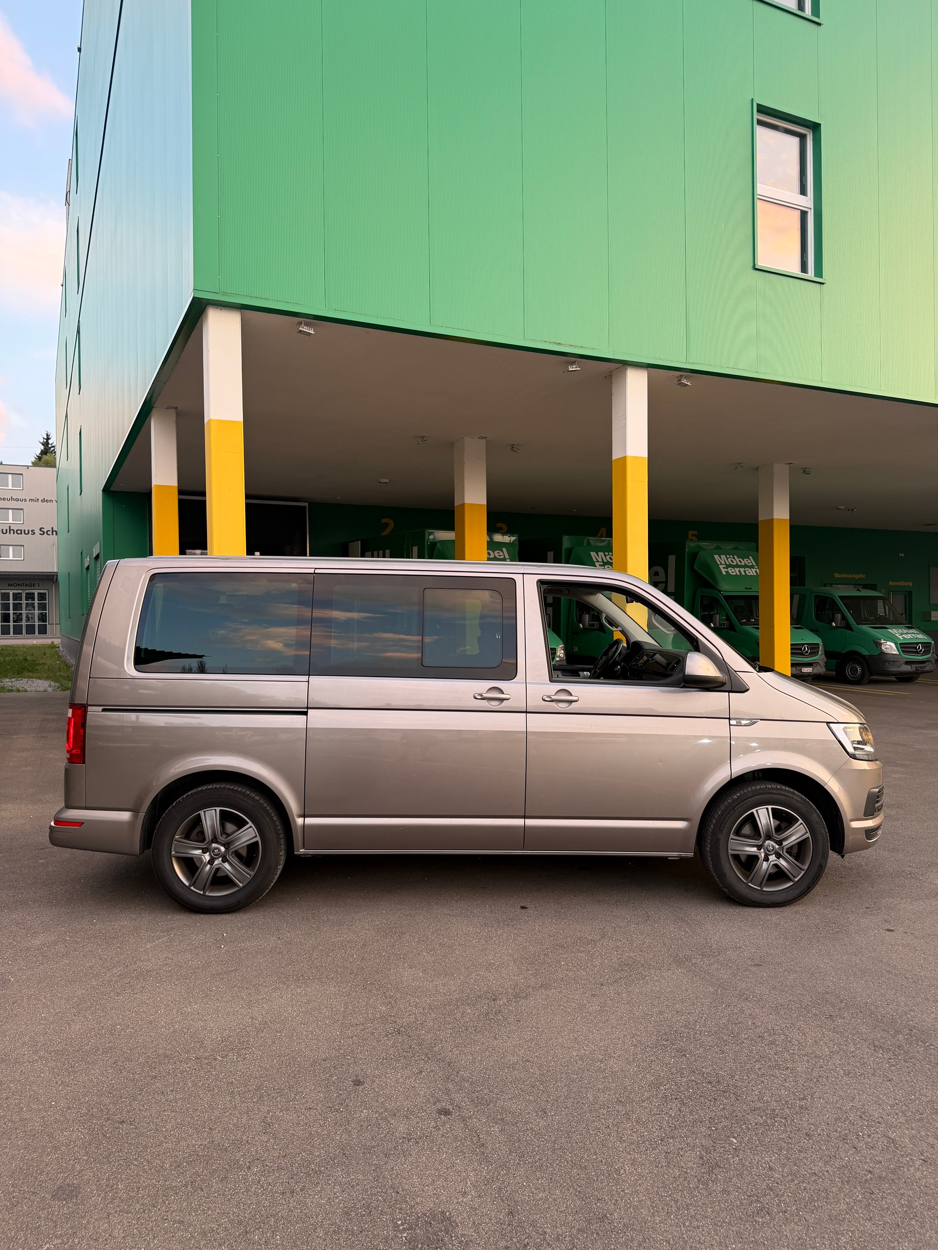 VW T6 Multivan 2.0 TDI Comfortline DSG-image-7