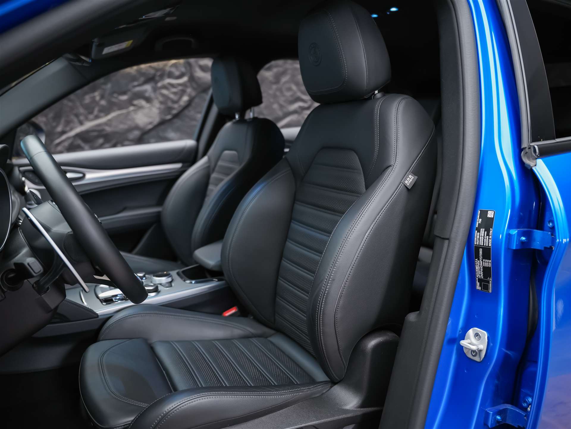 ALFA ROMEO Stelvio 2.0 Veloce Q4 AT8 *Abstandsregler*El. Sitze mit Memory*Harman/Kardon Soundsystem*-image-7