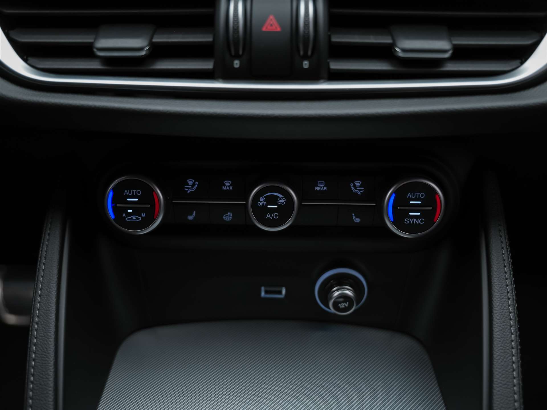 ALFA ROMEO Stelvio 2.0 Veloce Q4 AT8 *Abstandsregler*El. Sitze mit Memory*Harman/Kardon Soundsystem*-image-21