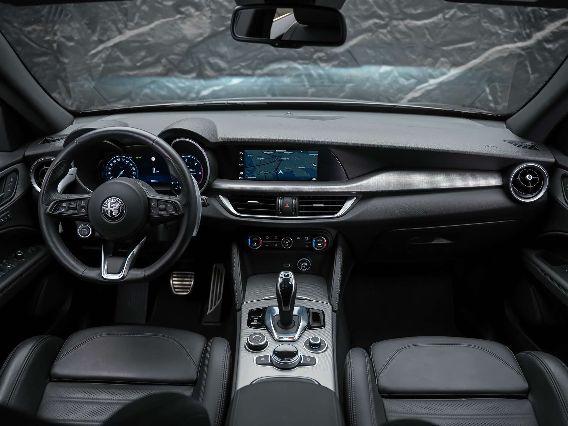 ALFA ROMEO Stelvio 2.0 Veloce Q4 AT8 *Abstandsregler*El. Sitze mit Memory*Harman/Kardon Soundsystem*-image-17