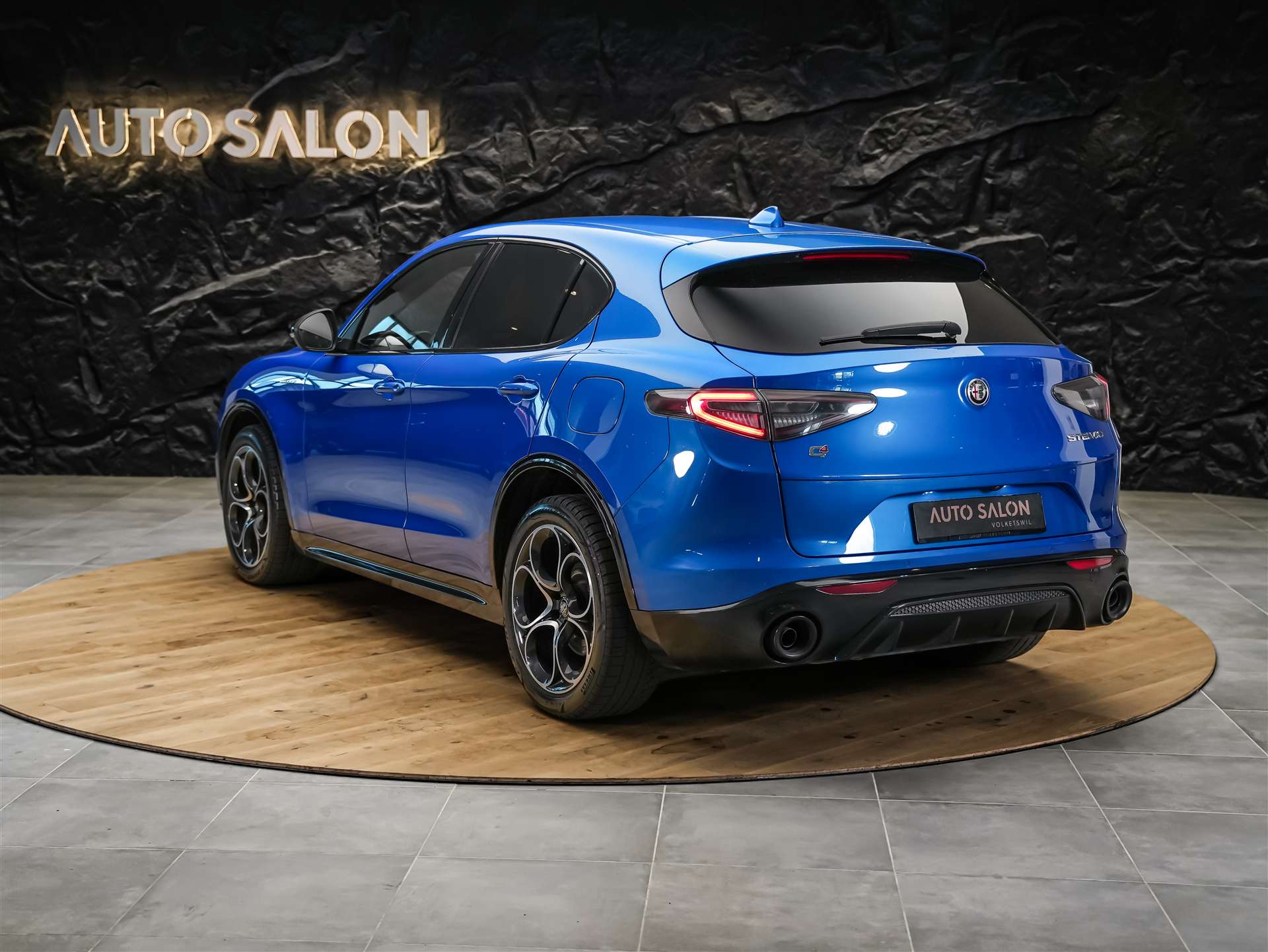 ALFA ROMEO Stelvio 2.0 Veloce Q4 AT8 *Abstandsregler*El. Sitze mit Memory*Harman/Kardon Soundsystem*-showroom-element-2