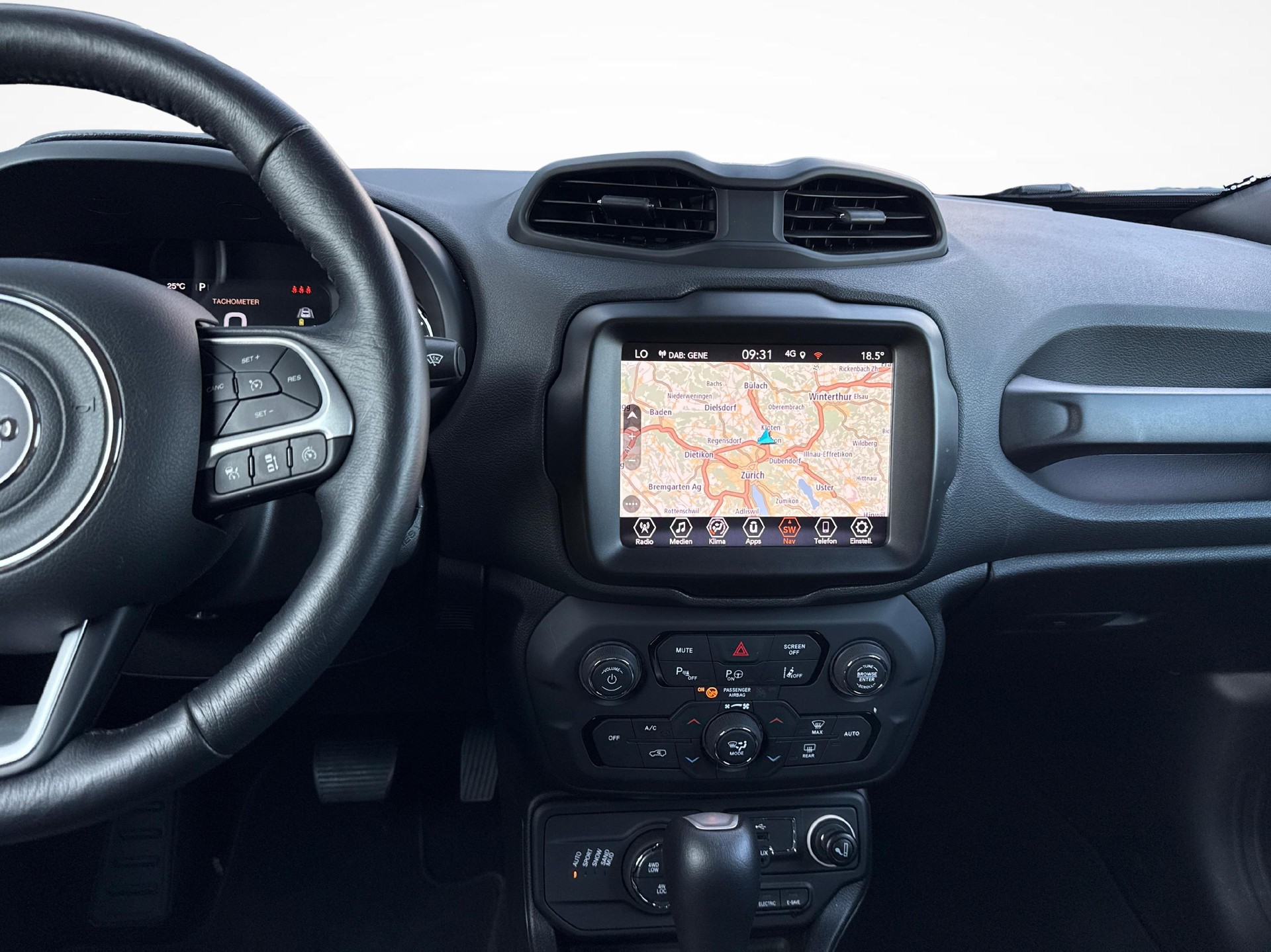 JEEP Renegade 1.3 Swiss Limited 4xe-image-13