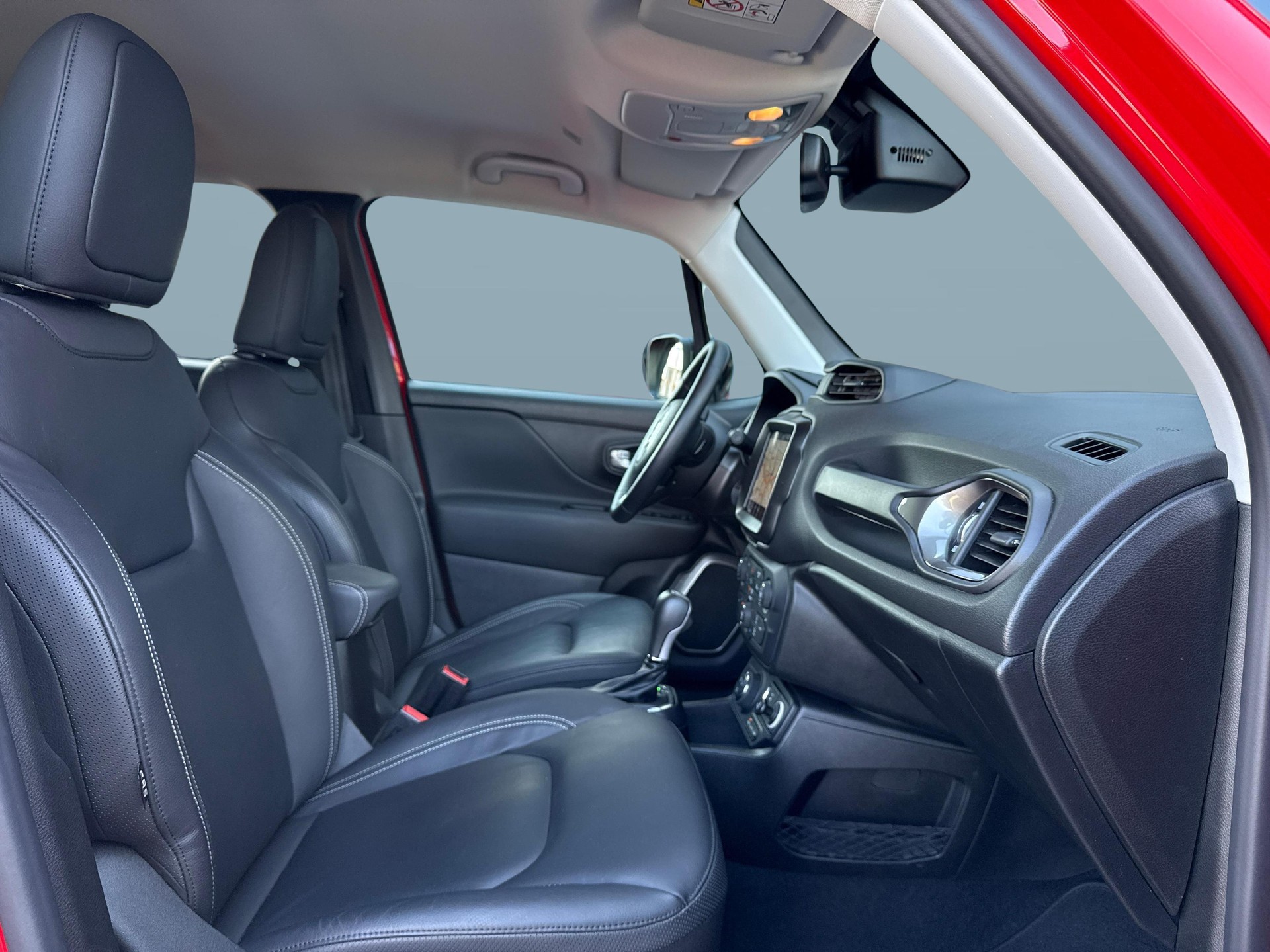 JEEP Renegade 1.3 Swiss Limited 4xe-image-9