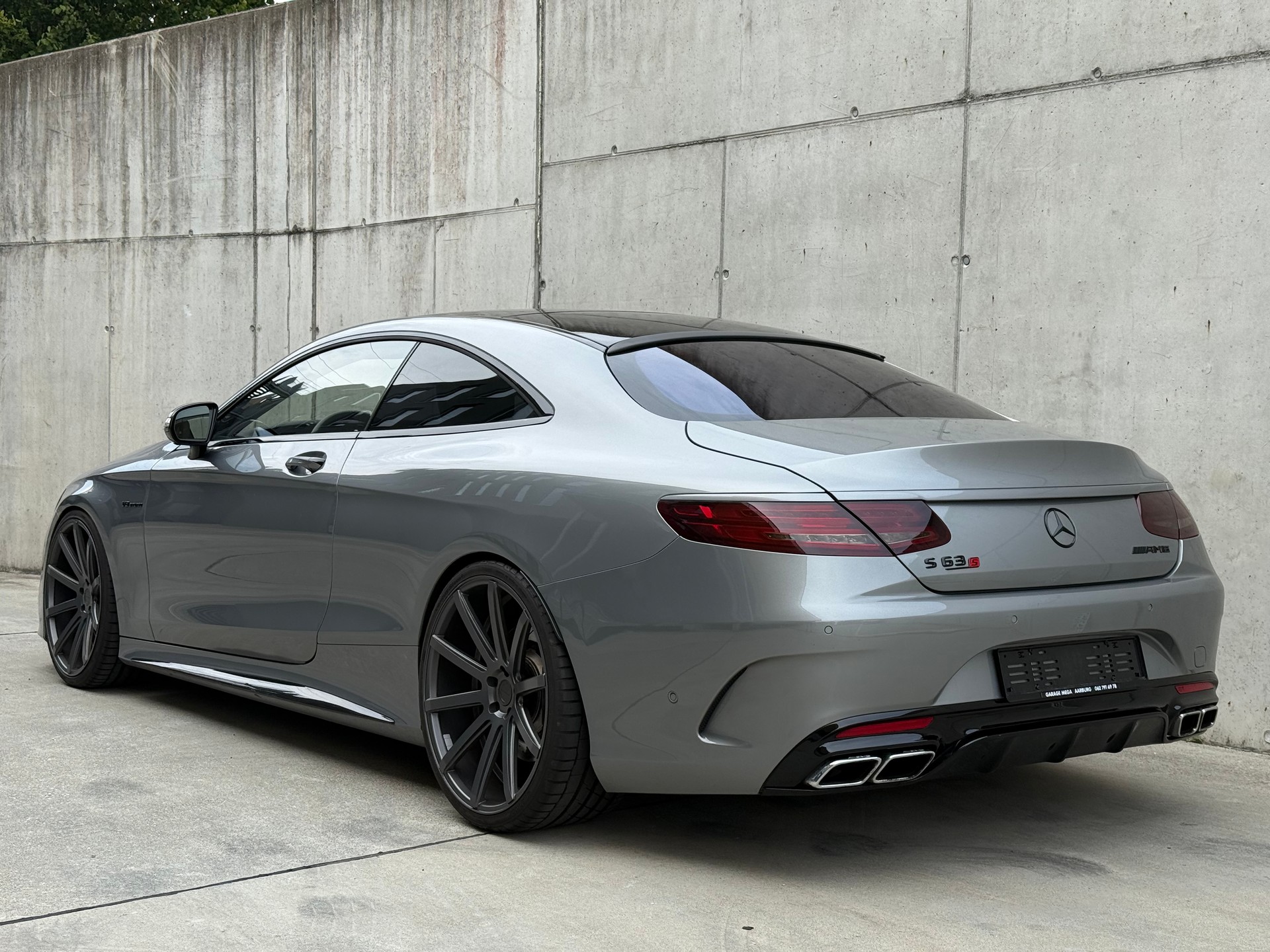 MERCEDES-BENZ S 63 AMG Coupé 4Matic Speedshift MCT Edition 1-image-2