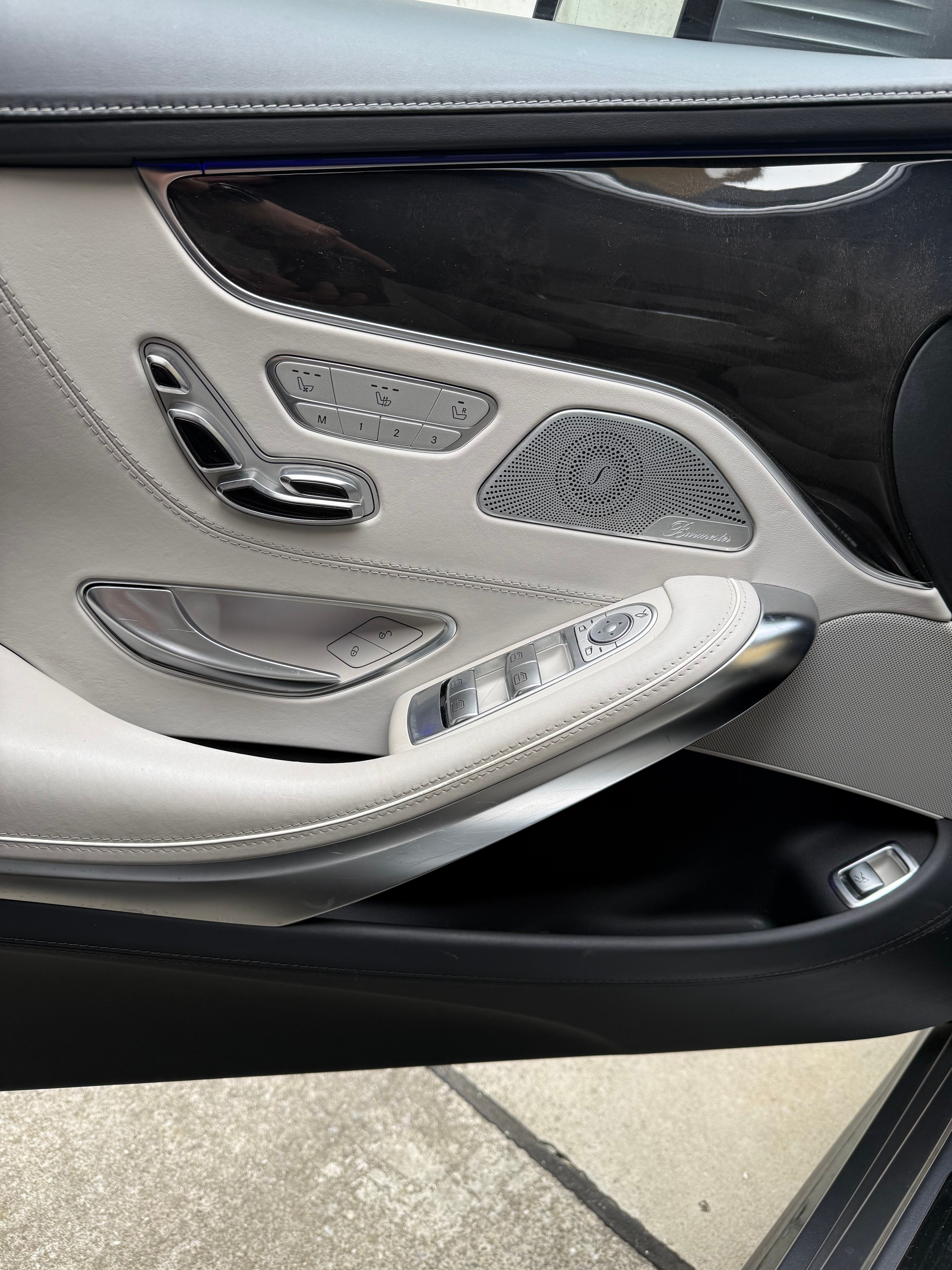 MERCEDES-BENZ S 63 AMG Coupé 4Matic Speedshift MCT Edition 1-image-10