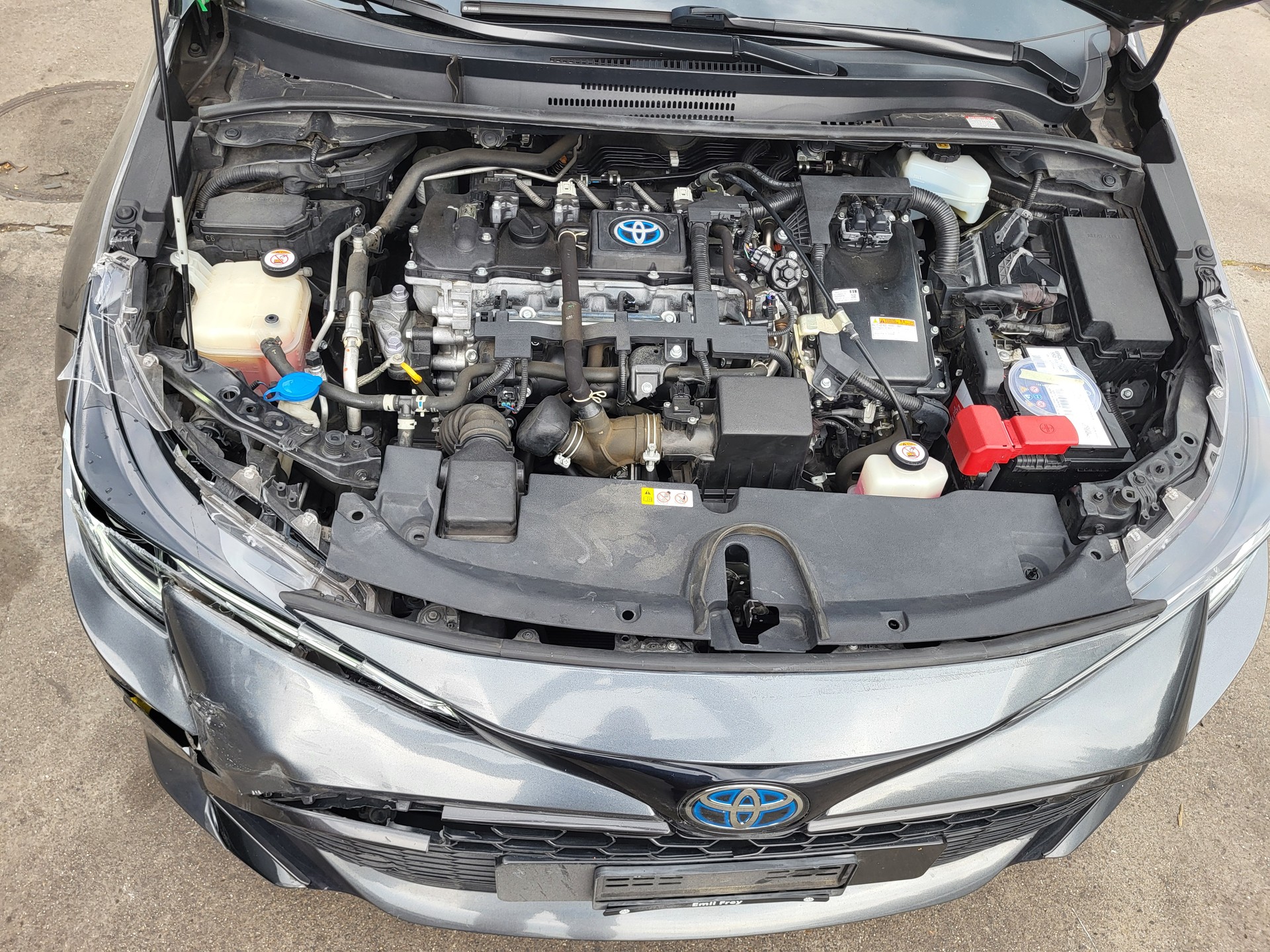 TOYOTA Corolla Touring Sports 1.8 HSD Comfort e-CVT-image-8