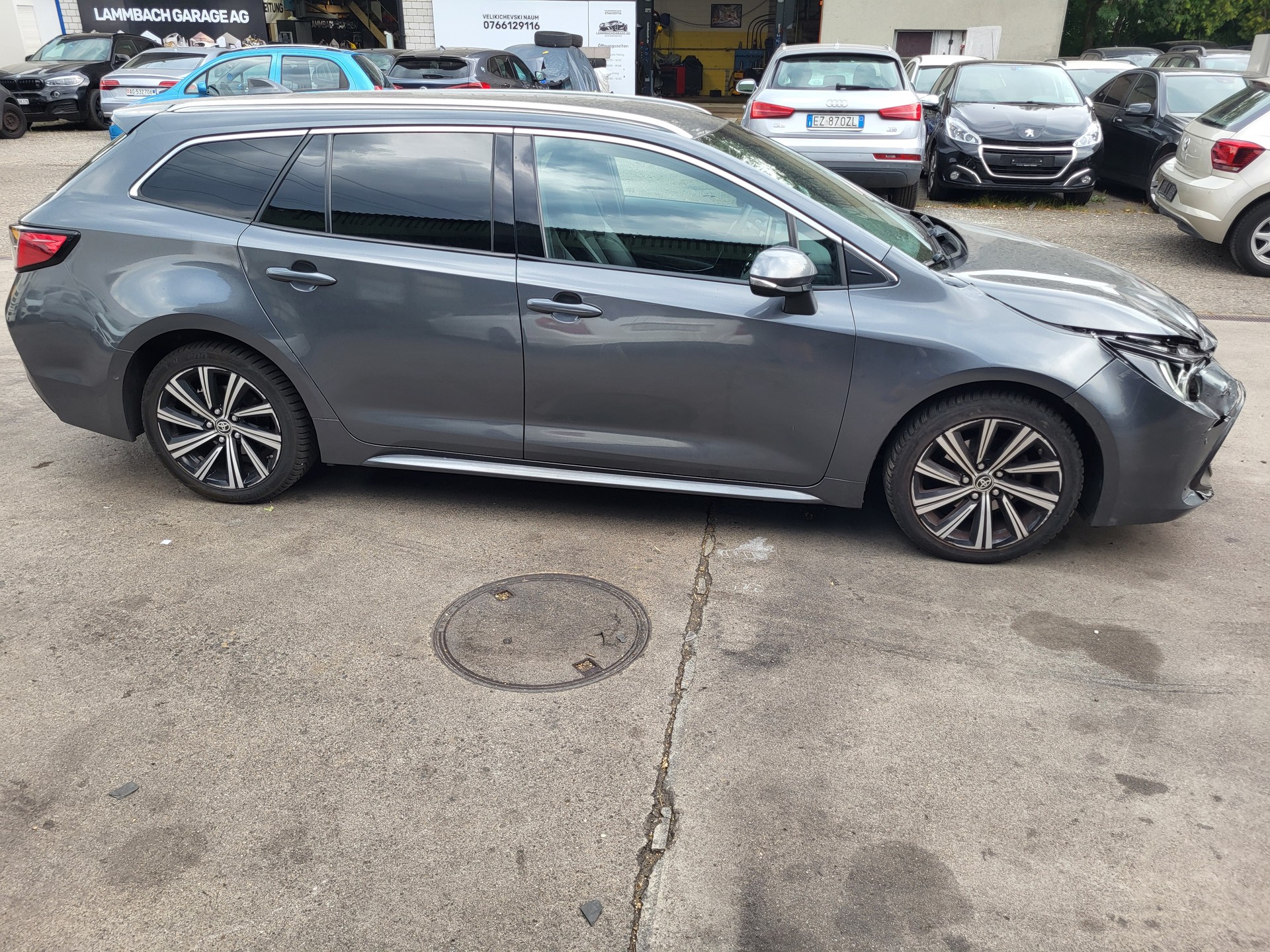 TOYOTA Corolla Touring Sports 1.8 HSD Comfort e-CVT-image-5