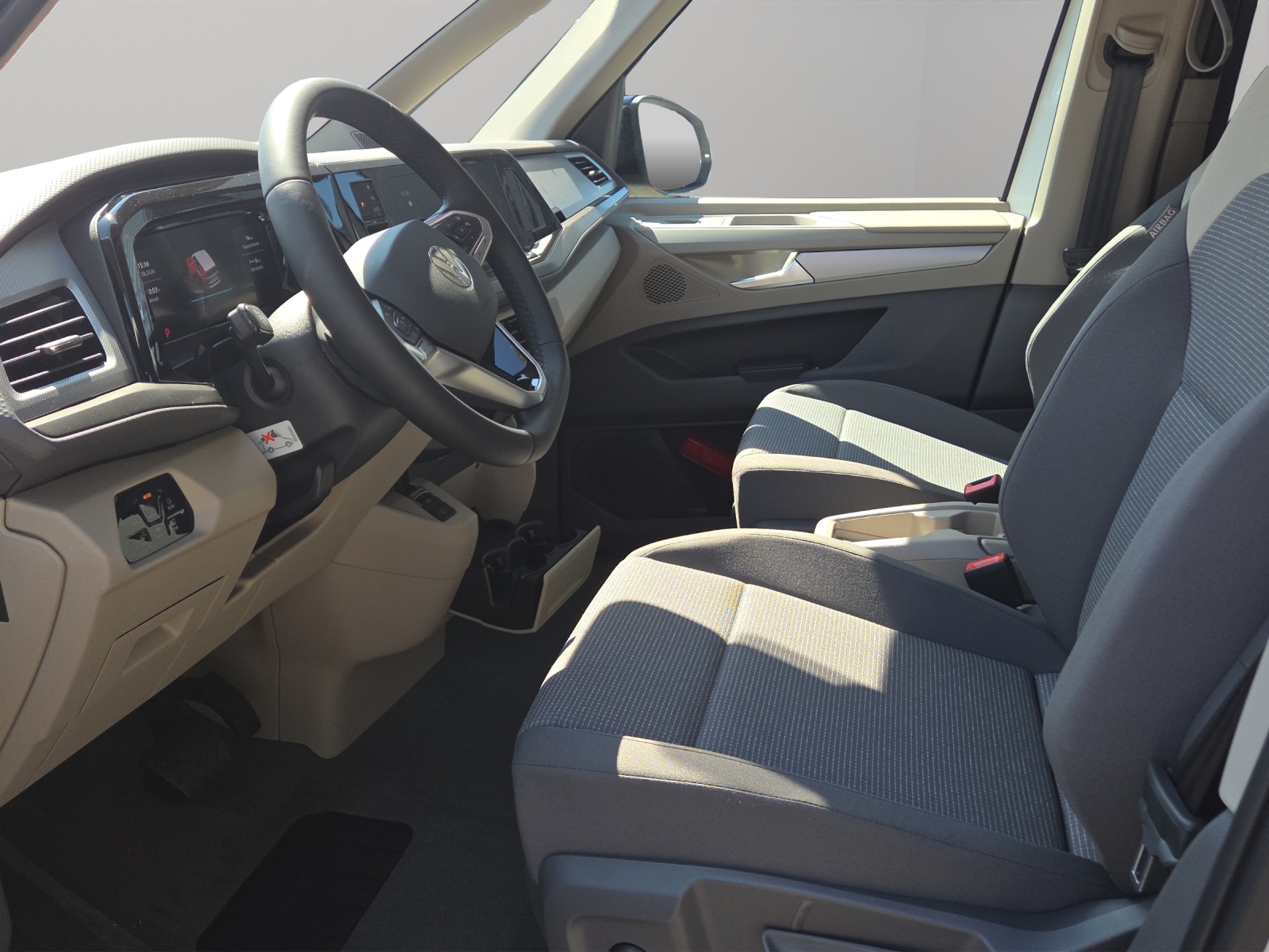 VW California eHybrid Beach Liberty 4Motion-image-5