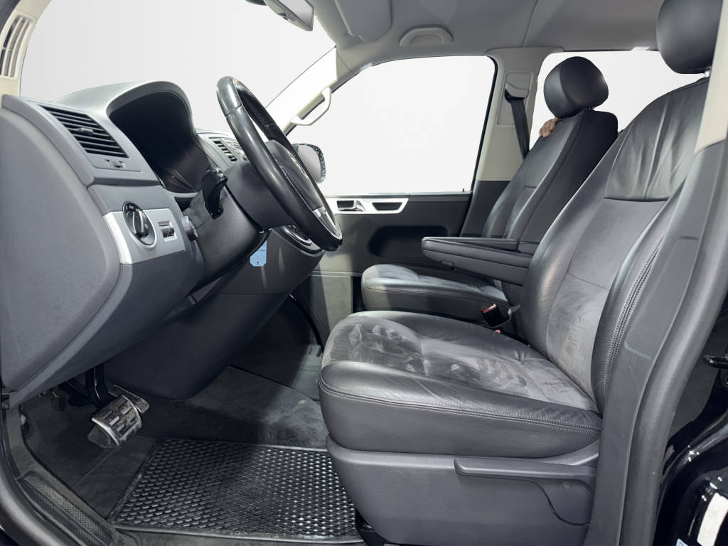 VW T5 Multivan 3400 2.0 TDI 180 BMT Comfort-image-8