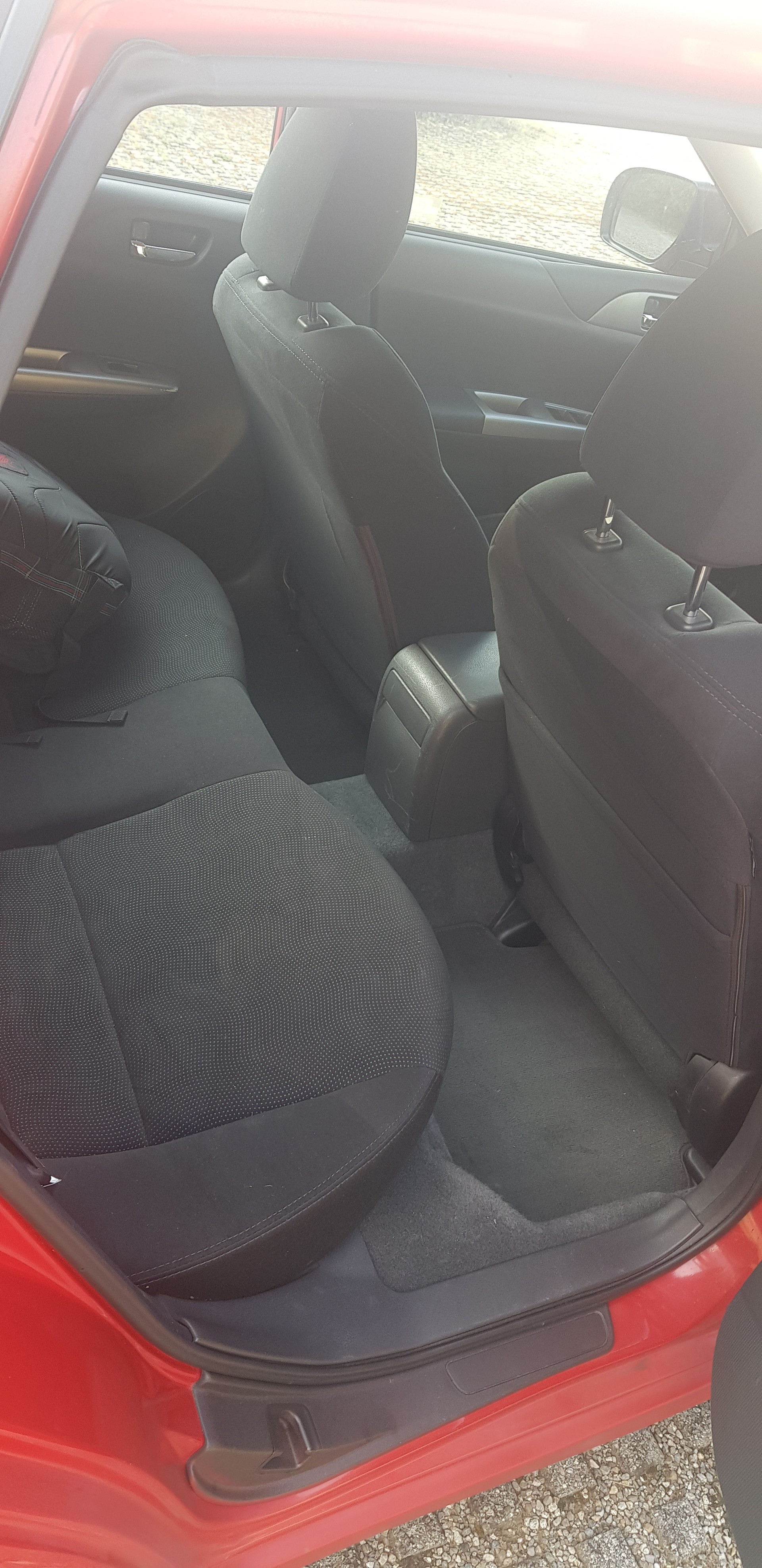 SUBARU Impreza 1.5R Swiss Automatic-image-12