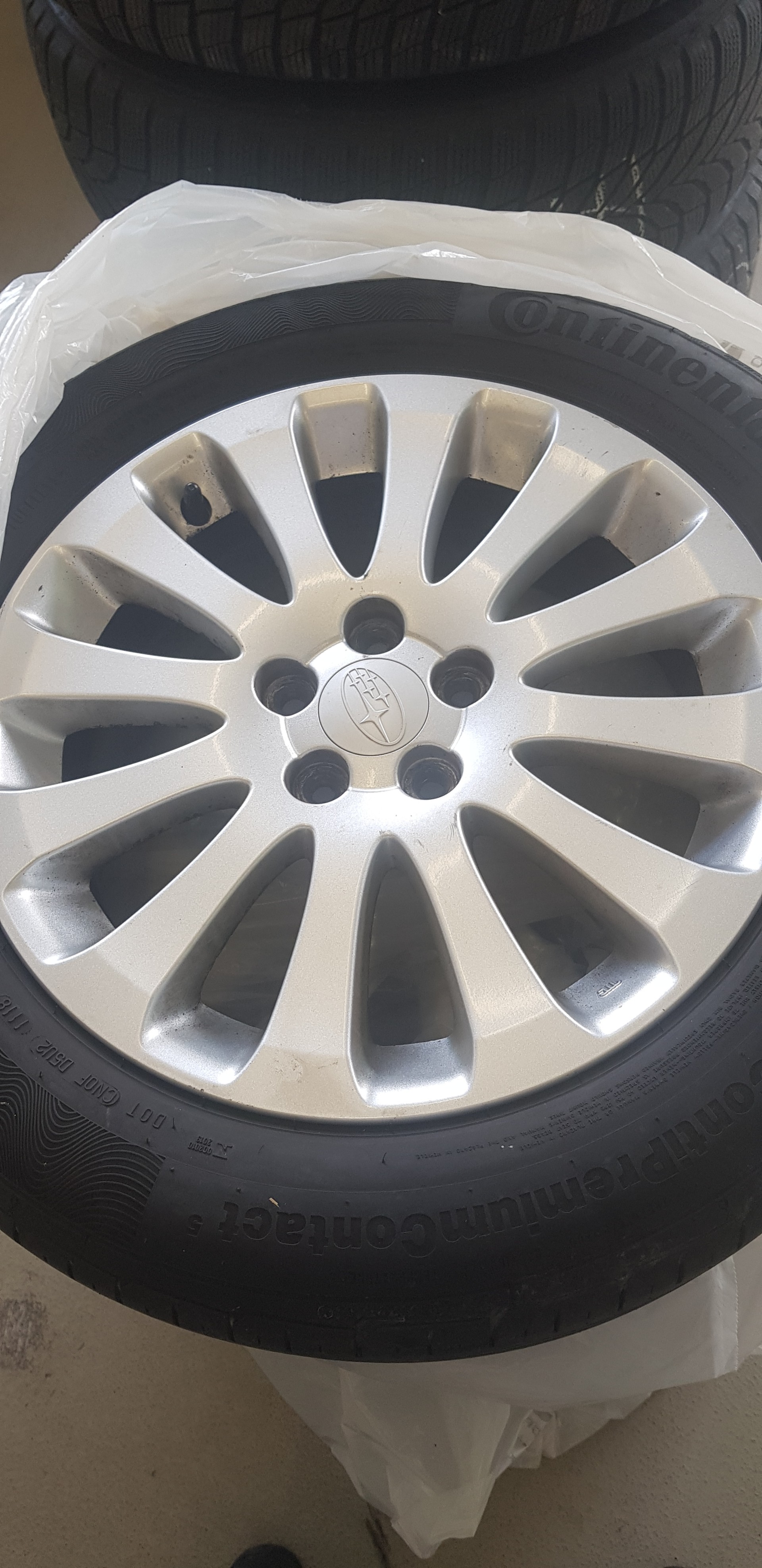 SUBARU Impreza 1.5R Swiss Automatic-image-14