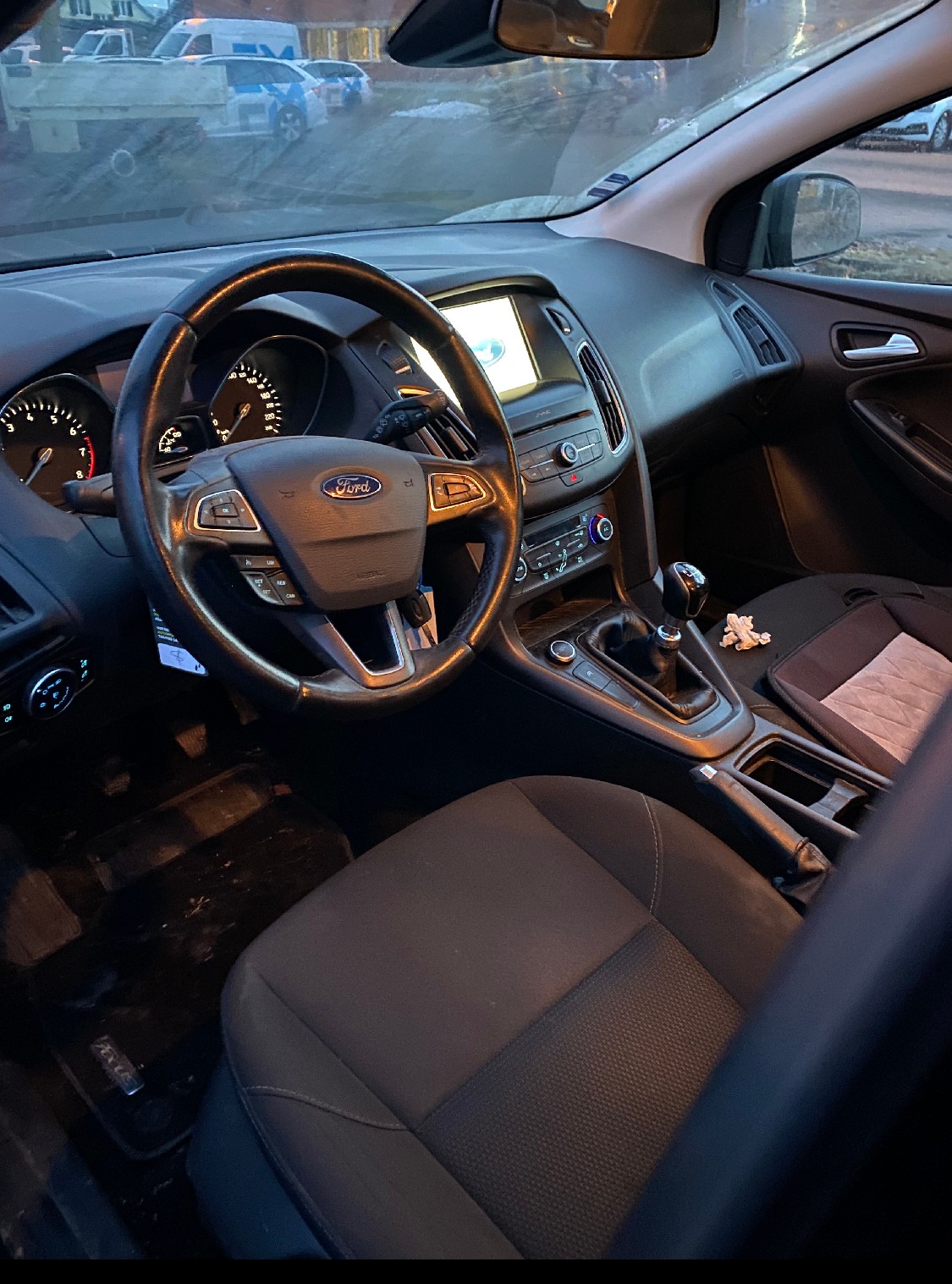 FORD Focus 1.0 SCTi Carving-image-7