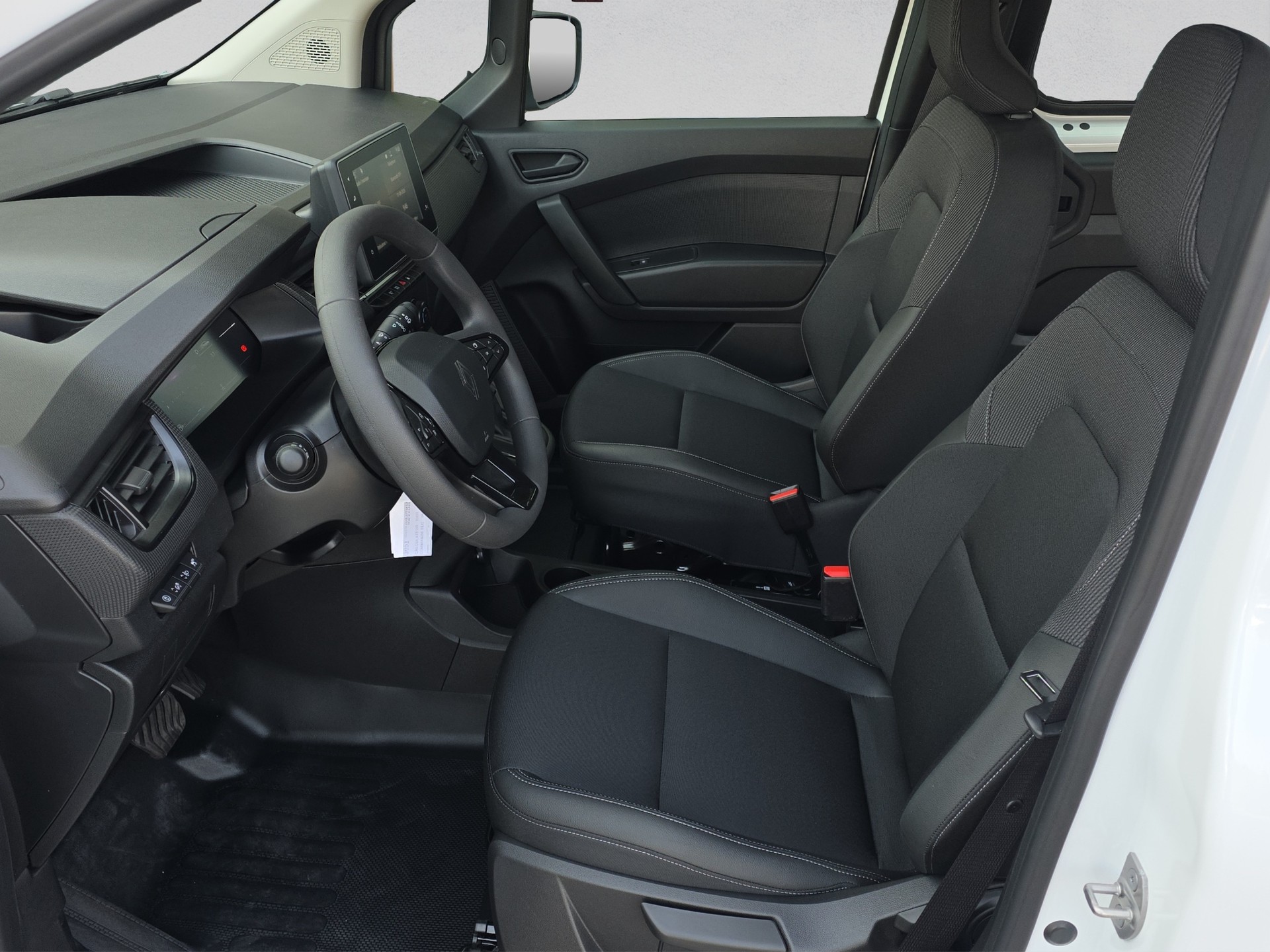 RENAULT Kangoo Van 1.3TCe Standard L2 130 PF Advance EDC-image-10
