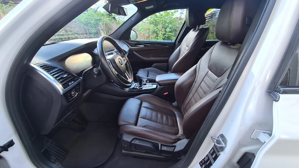 BMW X3 xDrive 20d Individual xLine Steptronic ** Voll-Leder ** Gr-Navi ** RF-Kamera 360° ** Abstandsregelsysteme ** Head UP Display-image-17
