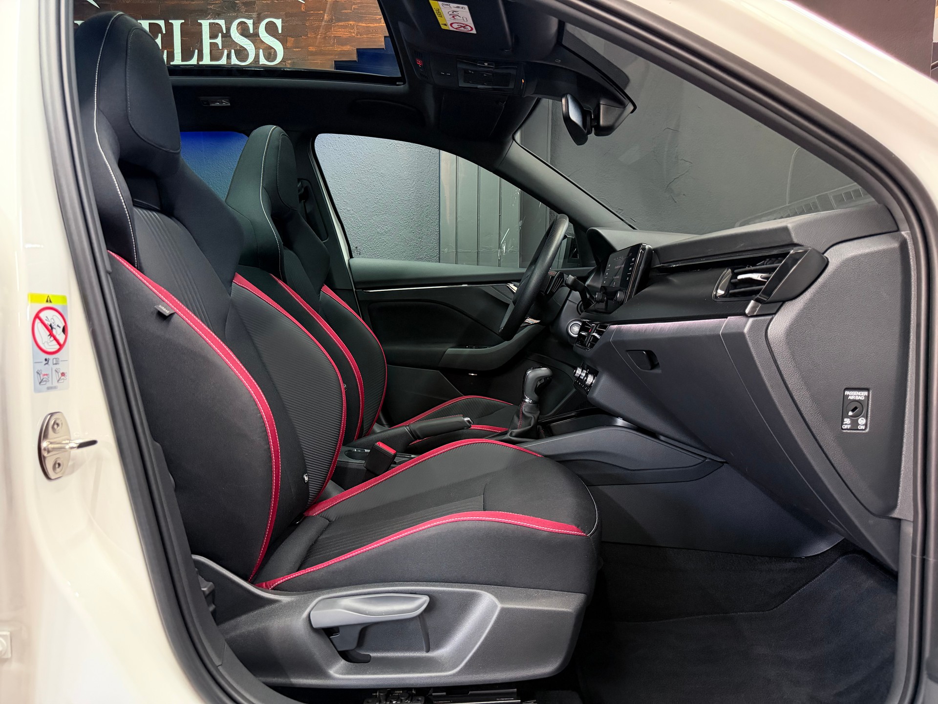 SKODA Kamiq 1.5 TSI ACT Monte Carlo DSG-image-14