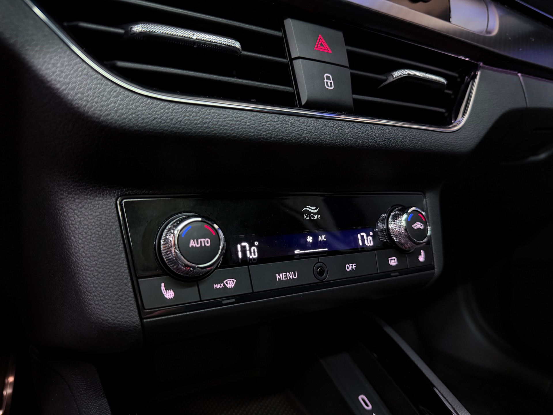 SKODA Kamiq 1.5 TSI ACT Monte Carlo DSG-image-9