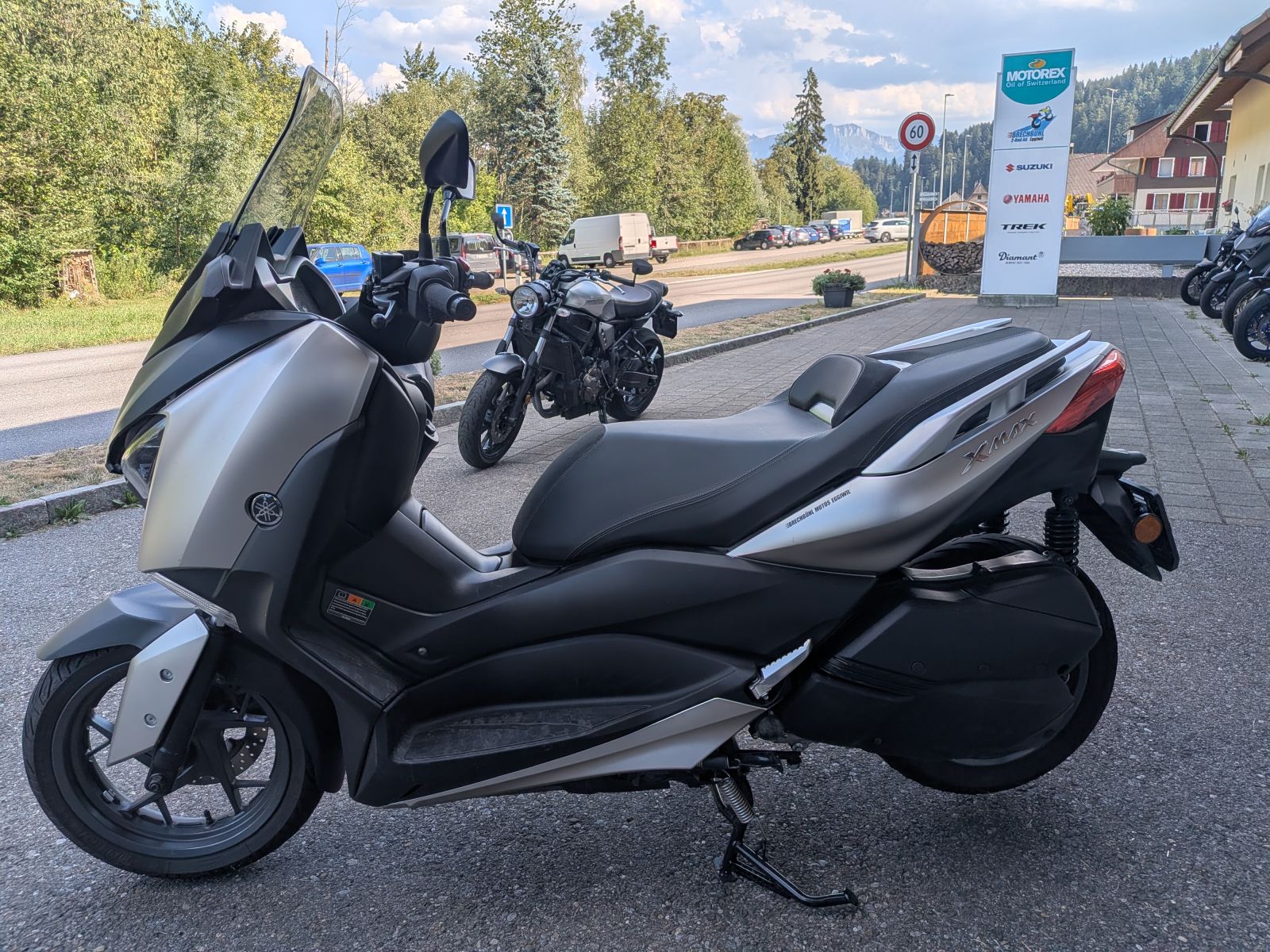 YAMAHA X-Max CZD 300 ABS-image-3