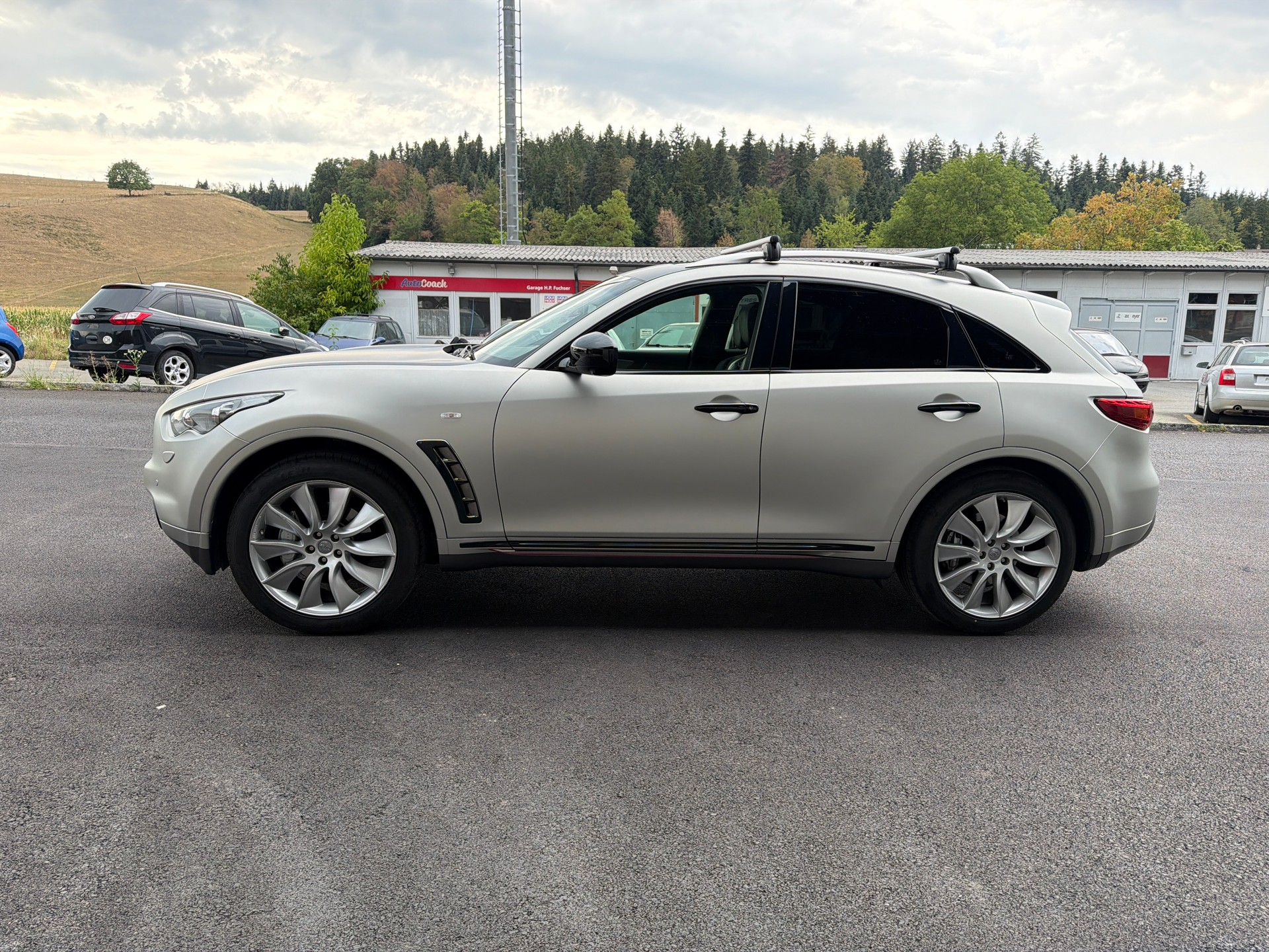 INFINITI FX50 S Premium AWD Automatic-image-1