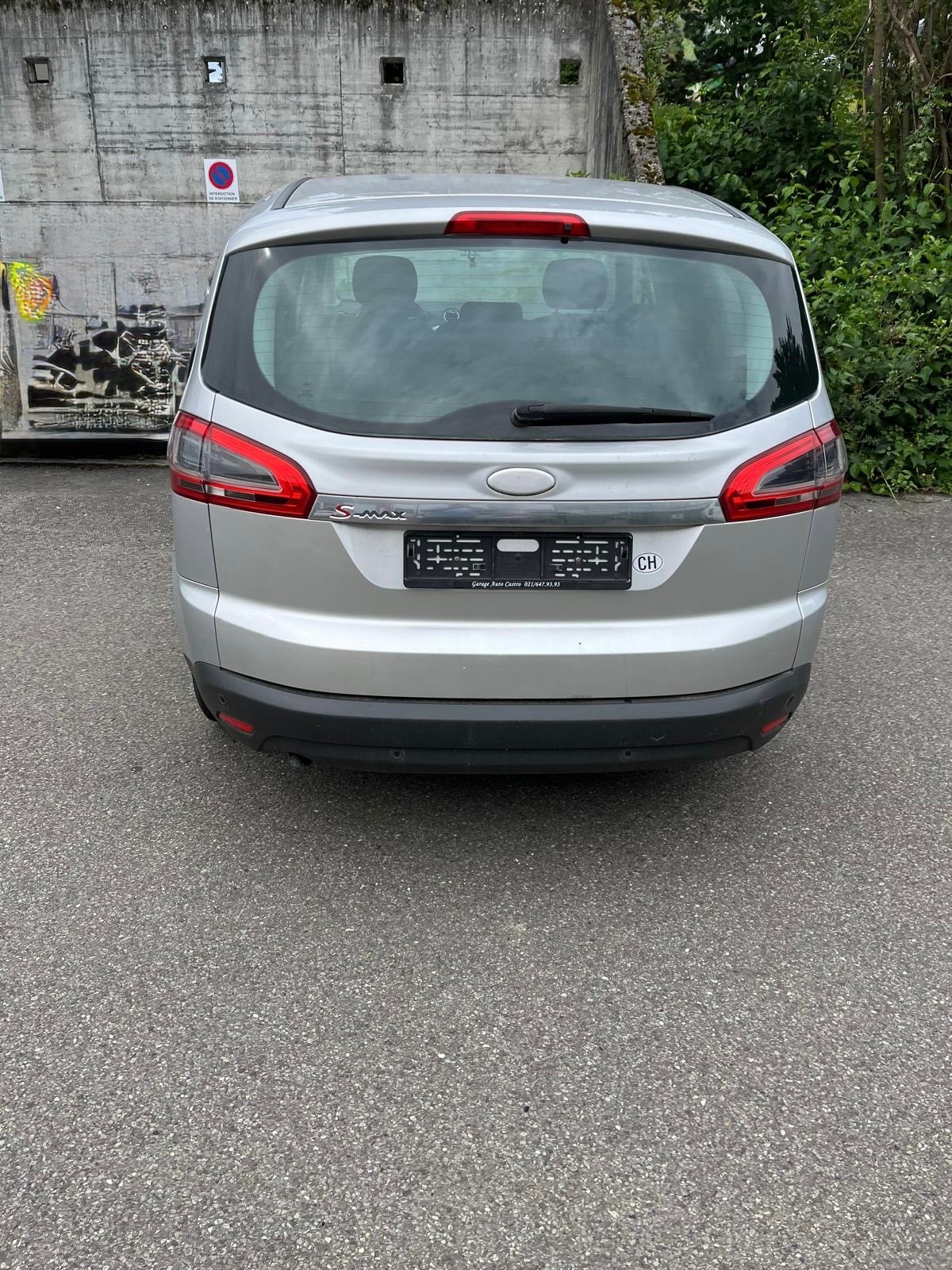 FORD S-Max 2.0 TDCi KNIE-Edition PowerShift-image-8