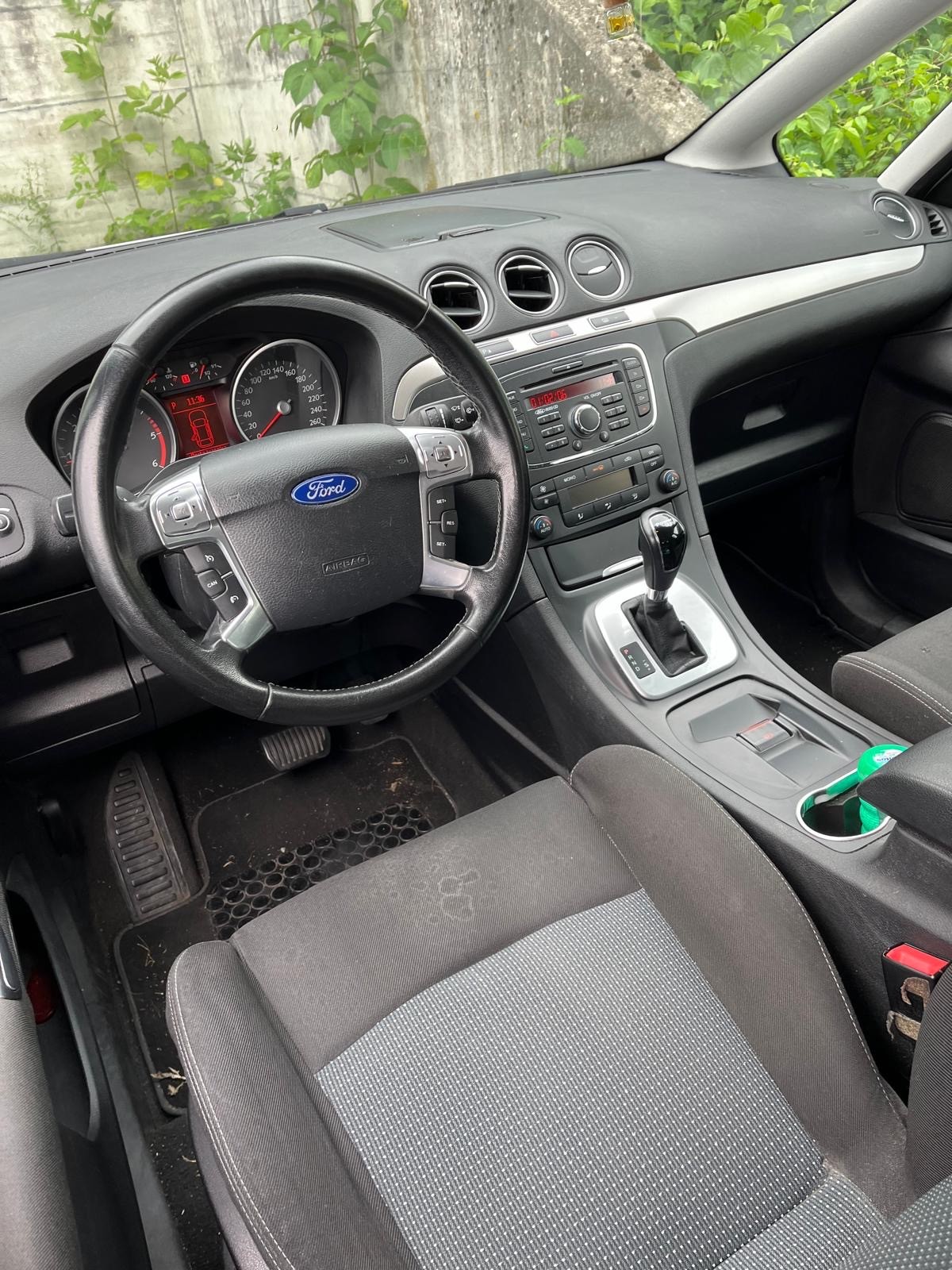 FORD S-Max 2.0 TDCi KNIE-Edition PowerShift-image-6